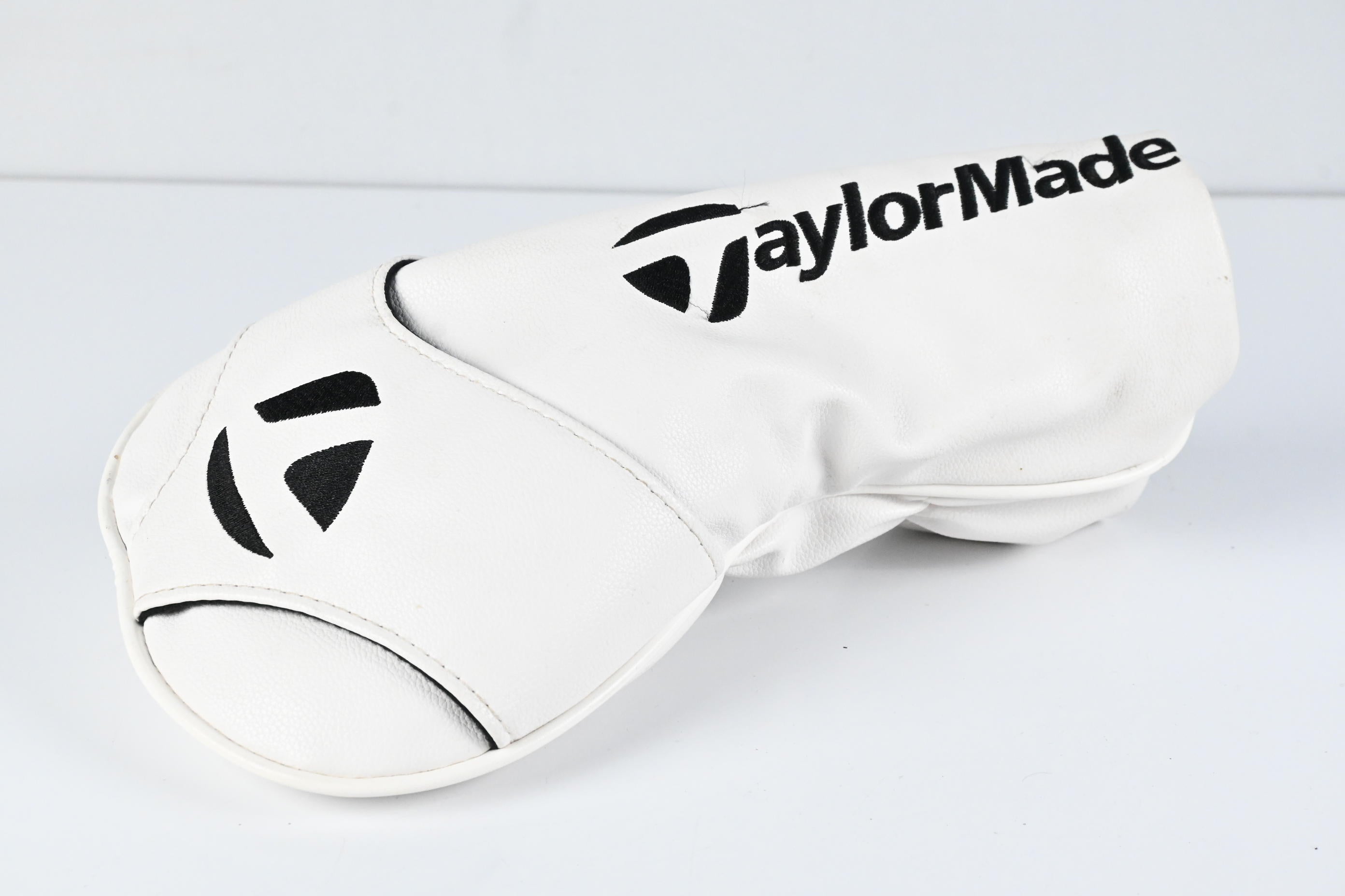 Taylormade Jetspeed Driver / 10.5 Degree / Regular Flex Matrix Velox T 49 Shaft