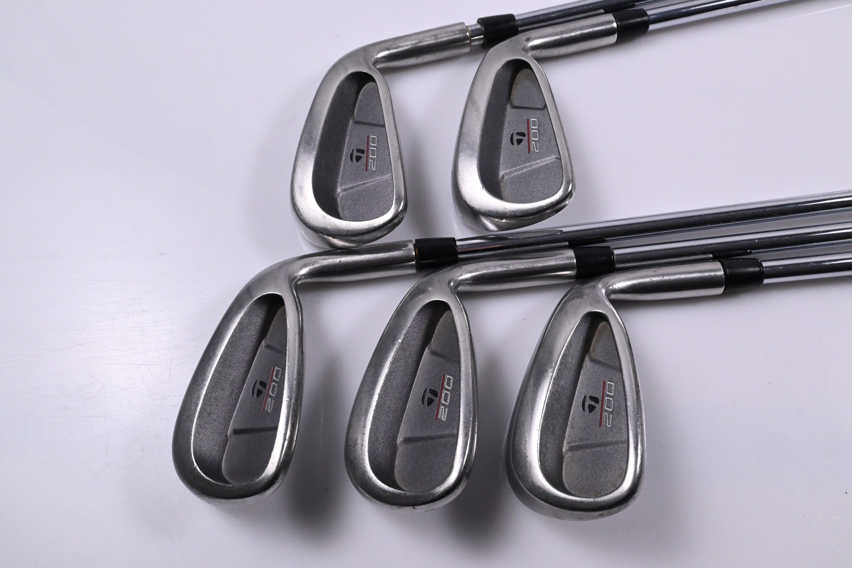 Taylormade 200 Steel Irons / 6-PW / Regular Flex Taylormade 80 Shafts