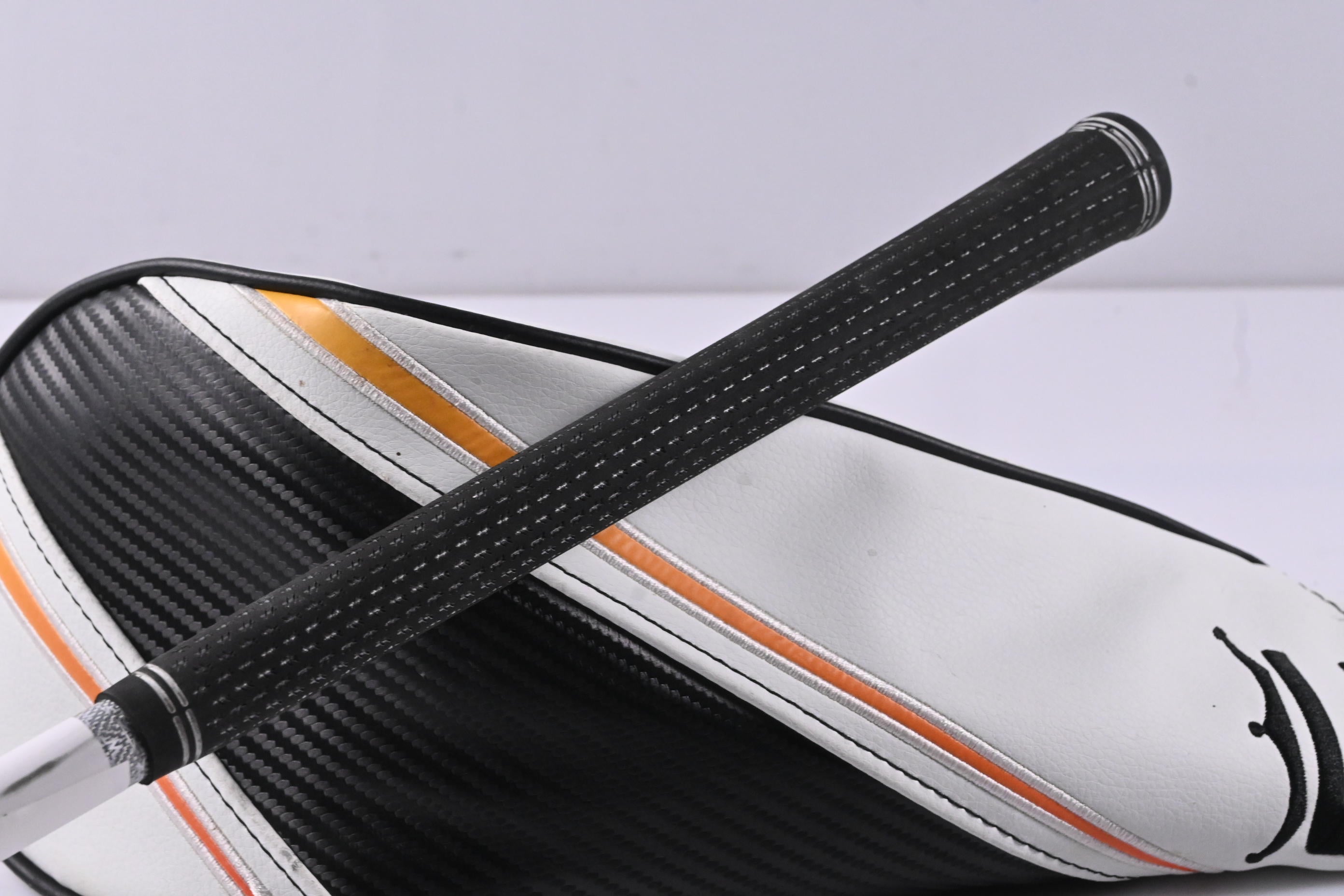 Cobra LTDx Driver / 10.5 Degree / Stiff Flex Tensei AV Raw White 65 Shaft
