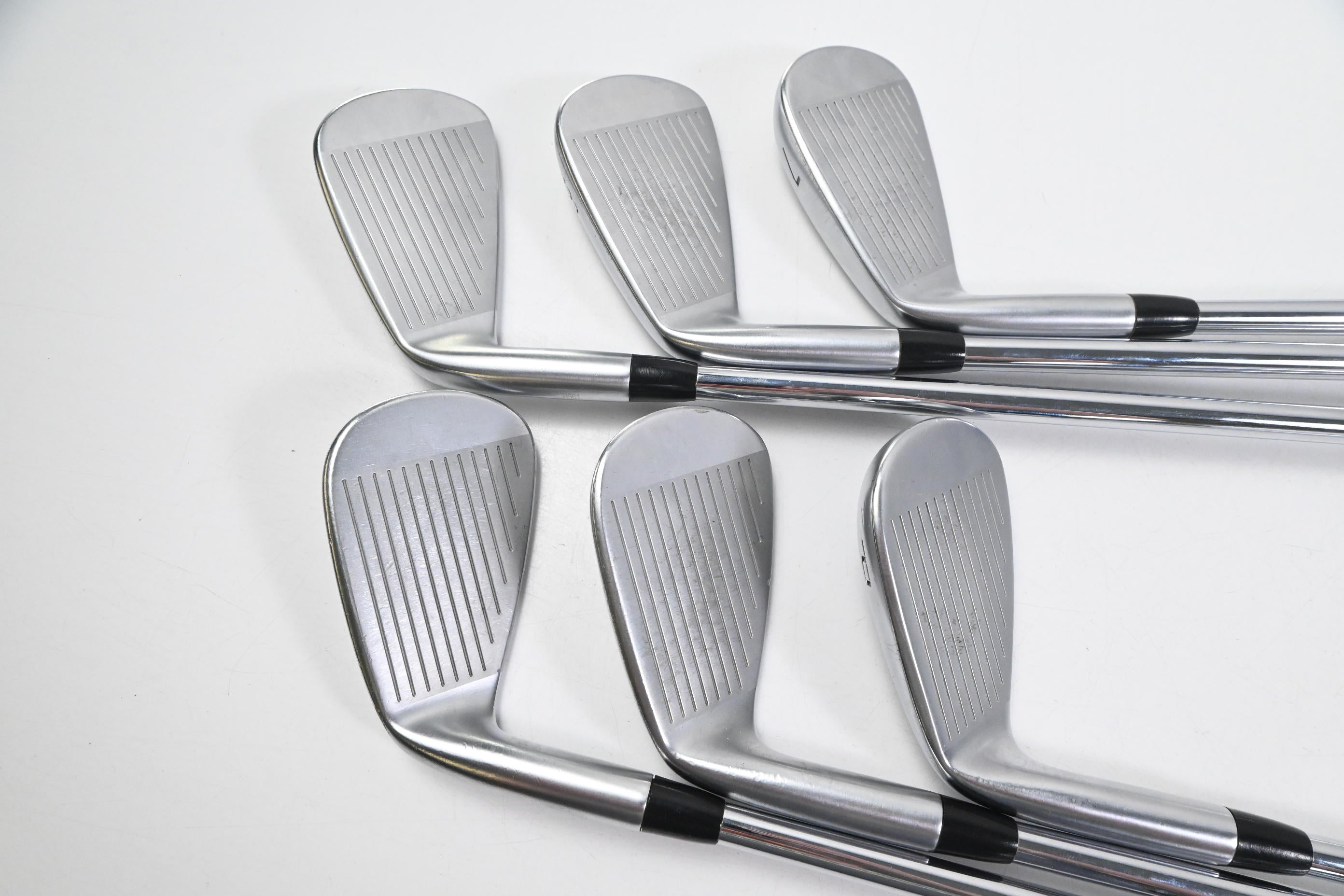 Mizuno JPX 921 Forged Irons / 5-PW / Stiff Flex Dynamic Gold S300 Steel Shafts