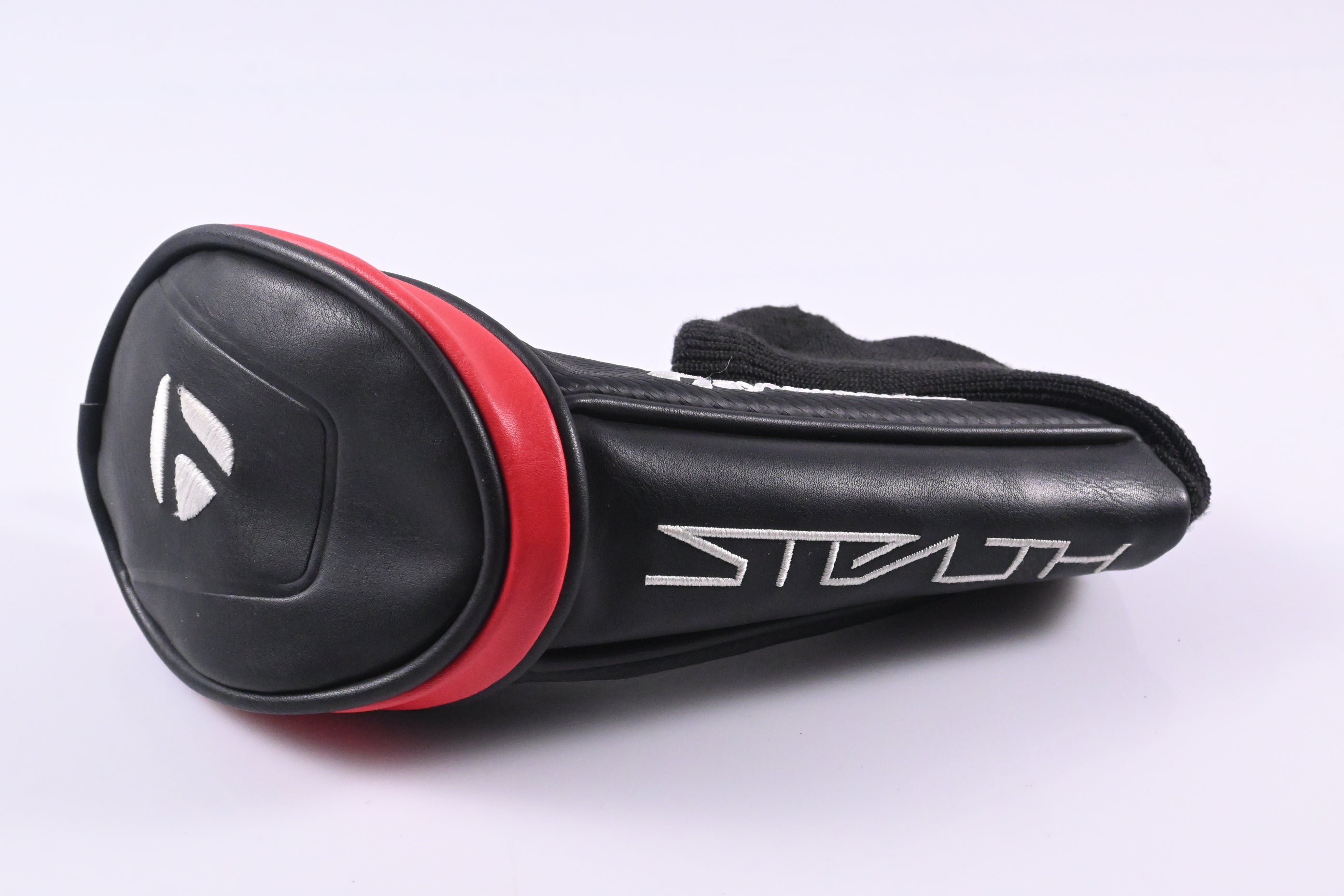 Taylormade Stealth #4 Hybrid / 22 Degree / Regular Flex Fujikura Ventus Red 6