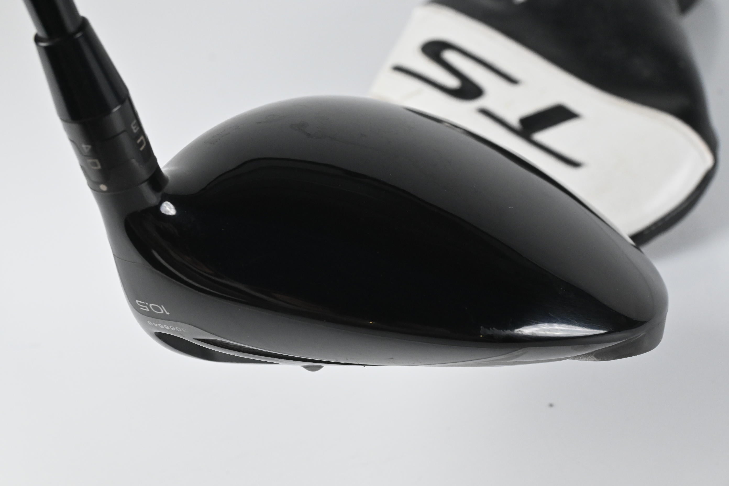 Titleist TS2 Driver / 10.5 Degree / Stiff Flex Kuro Kage Black Series 50 Shaft