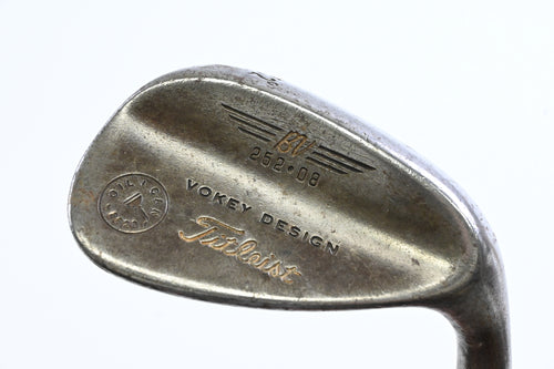 Titleist Vokey 200 Series Gap Wedge / 52 Degree / Wedge Flex Dynamic Gold Shaft