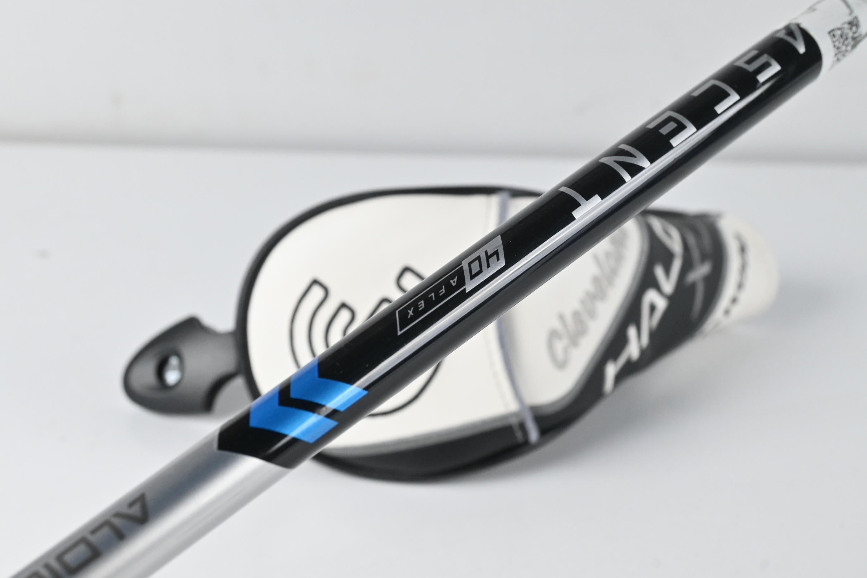 Cleveland Halo XL Hy-Wood #4+ Hybrid / 20 Degree / Senior Flex Aldila Ascent 40