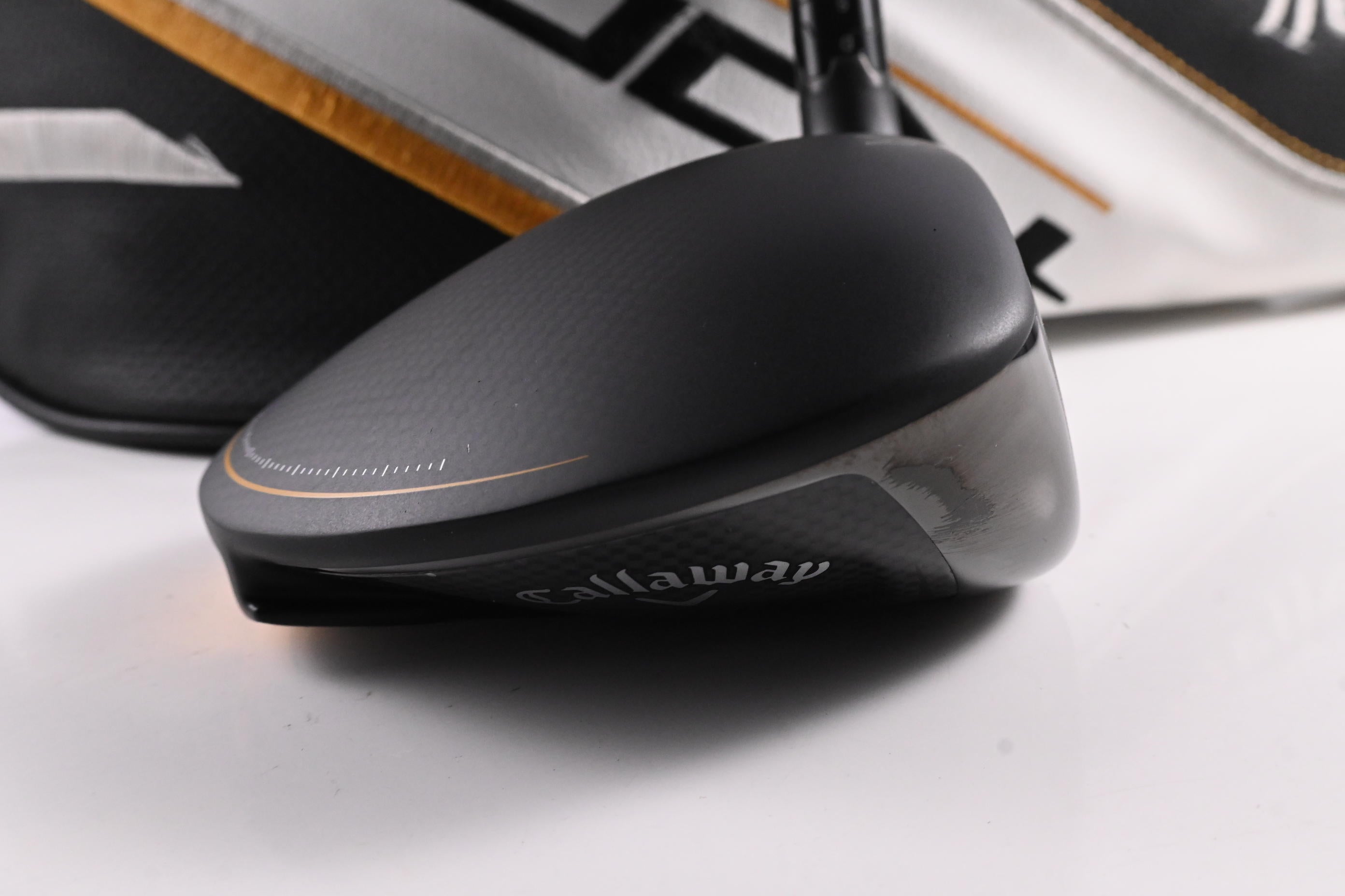 Tour Issue Callaway Rogue ST MAX D Driver / 9 Degree / Regular Flex Tensei AV