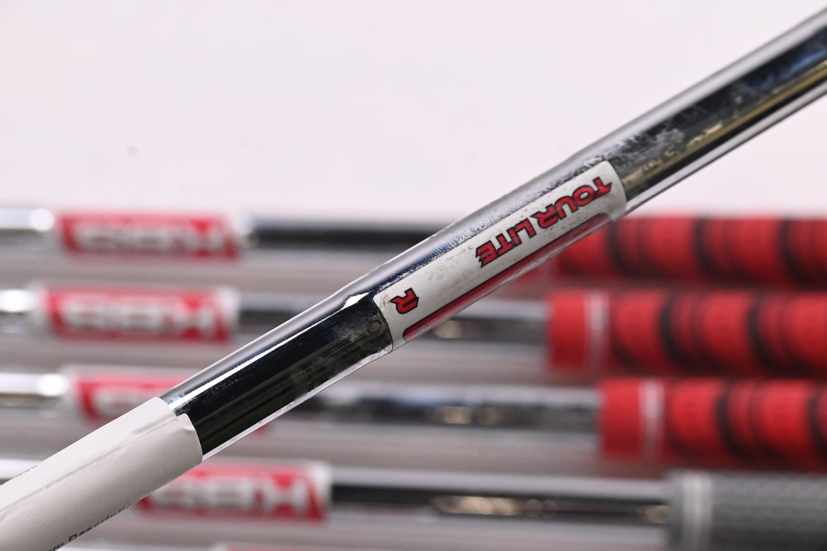 Wilson Staff Dynapwr 2023 Forged Irons / 5-PW / Regular Flex KBS Tour Lite