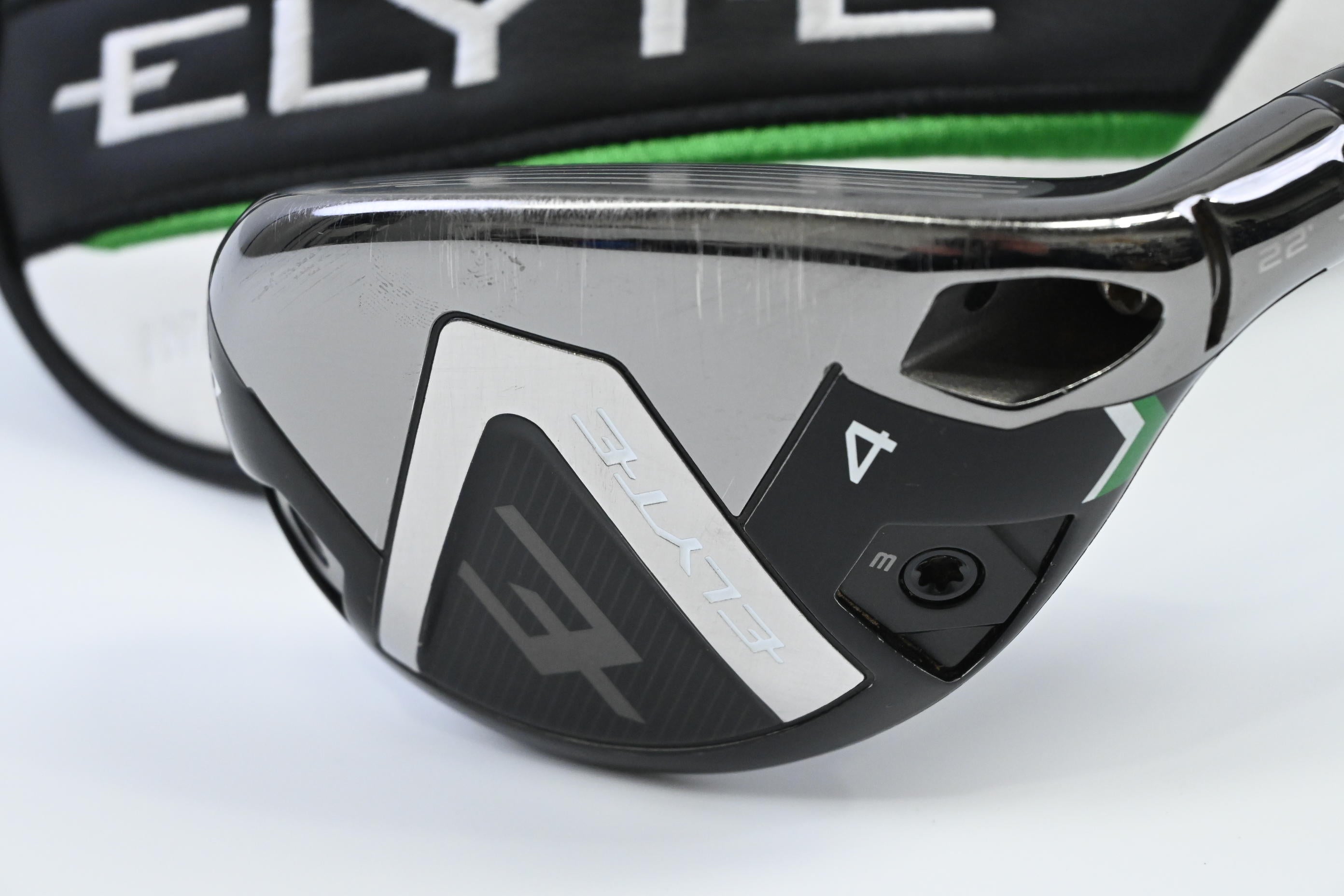 Callaway Elyte #4 Hybrid / 22 Degree / Regular Flex Denali Charcoal 60 Shaft