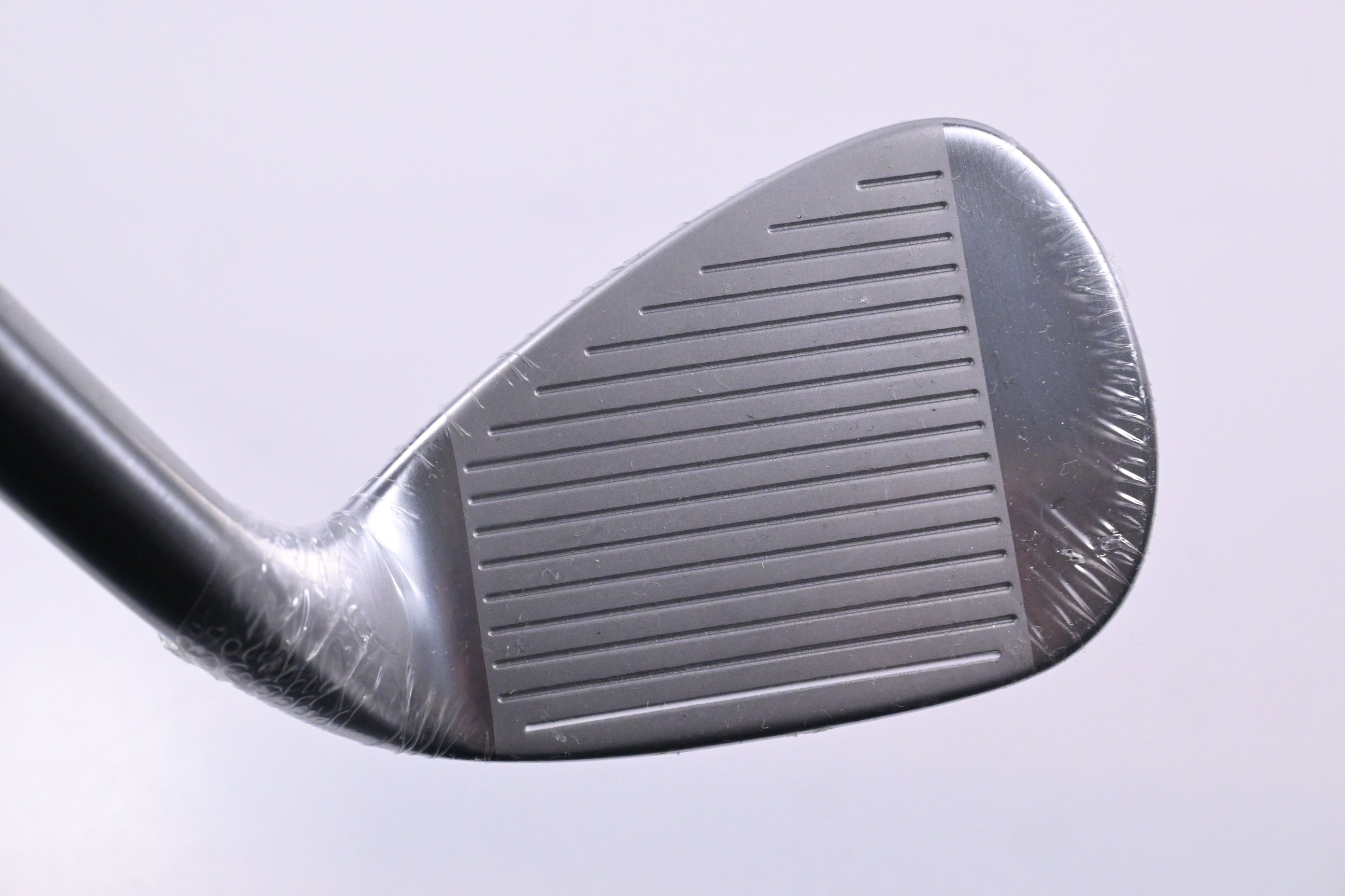 Left HAnd Taylormade Qi Max HL Pitching Wedge / 46 Degree / Senior Flex KBS Reax 50 Shaft