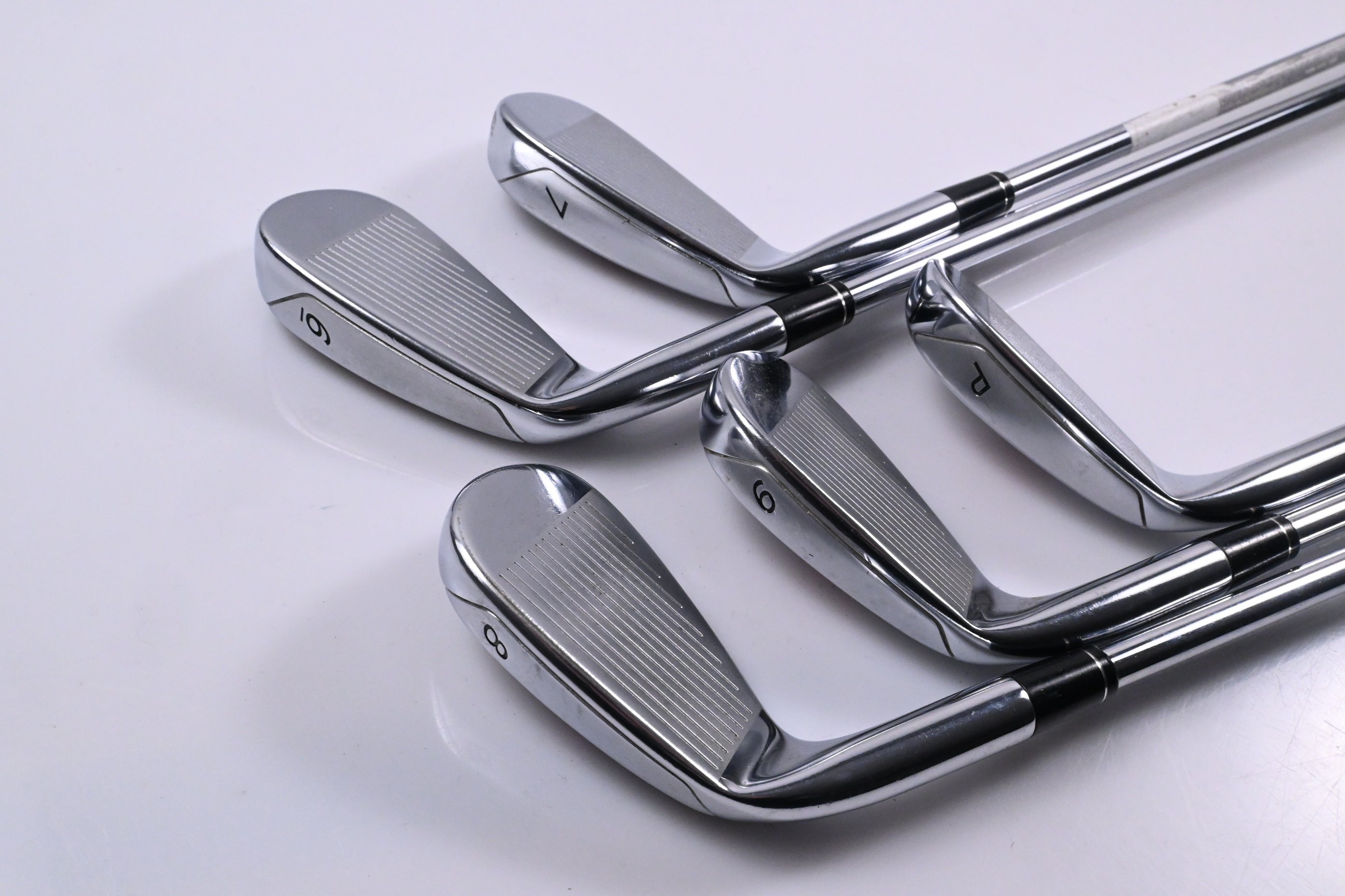 Taylormade R11 Irons / 6-PW / Regular Flex KBS 90 Shafts