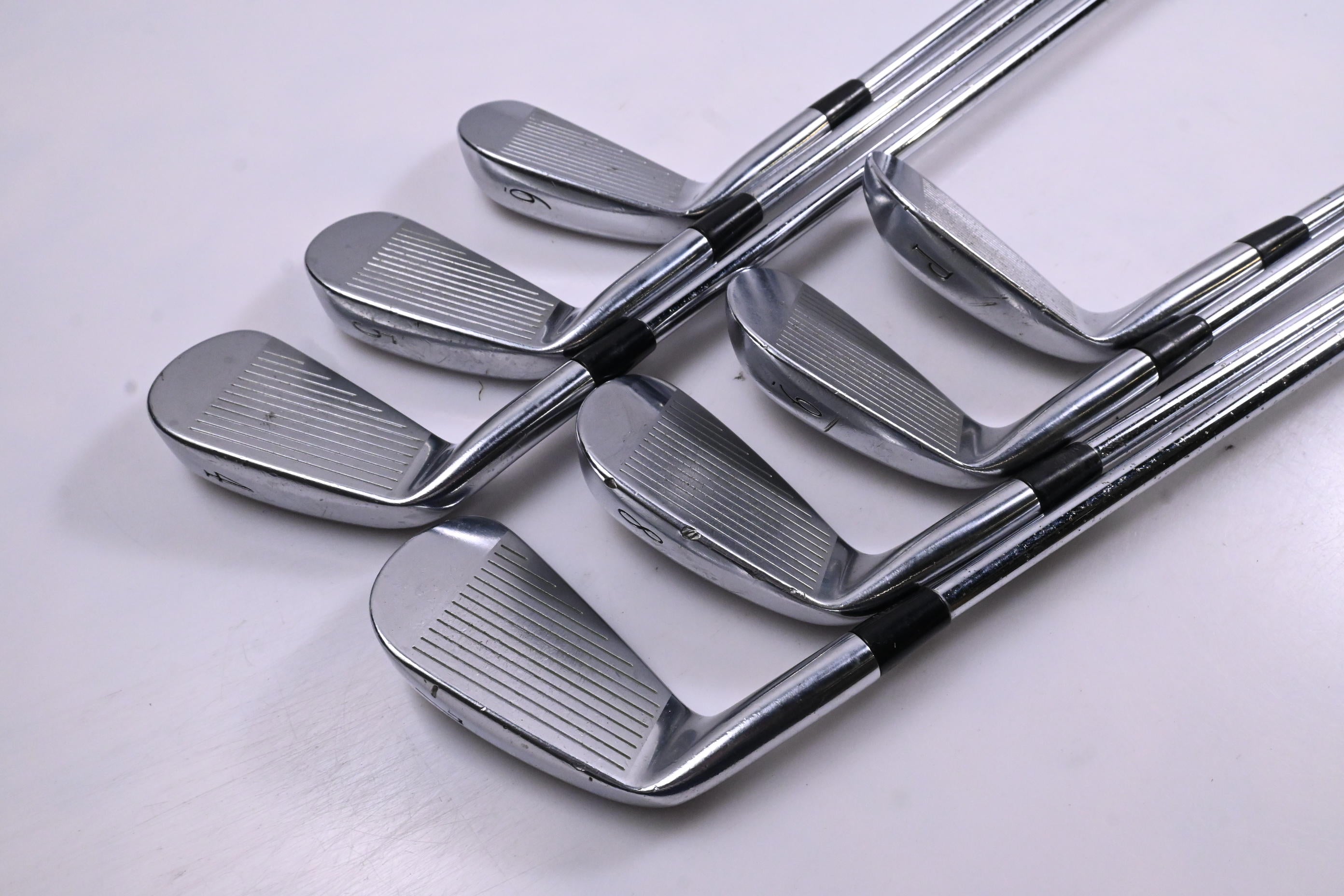 Mizuno MX-23 Irons / 4-PW / Regular Flex Dynamic Gold Lite R300 Shafts