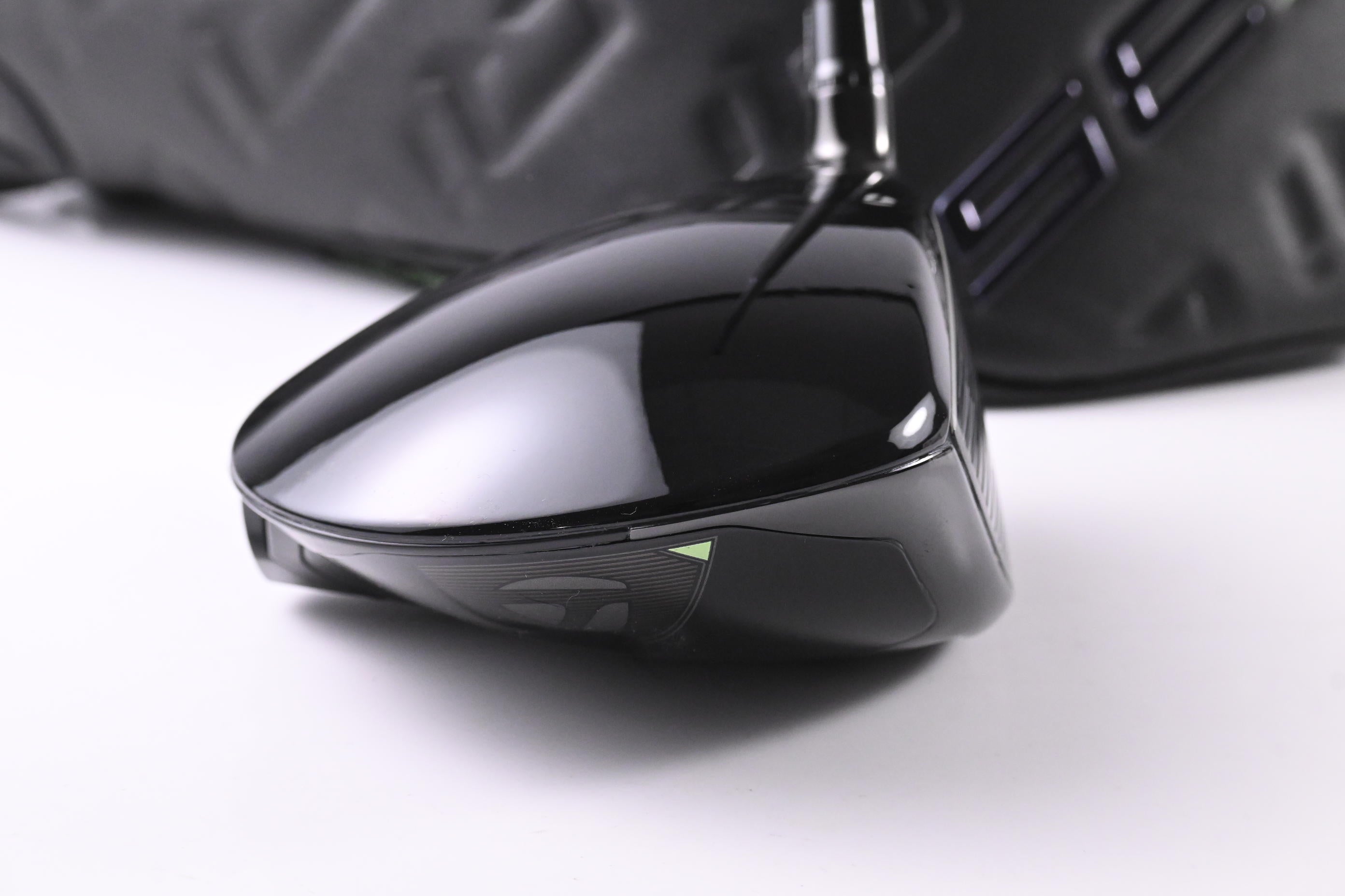 Taylormade Qi35 LS Designer Series Driver / 10.5 Degree / Stiff Flex Reax Blue