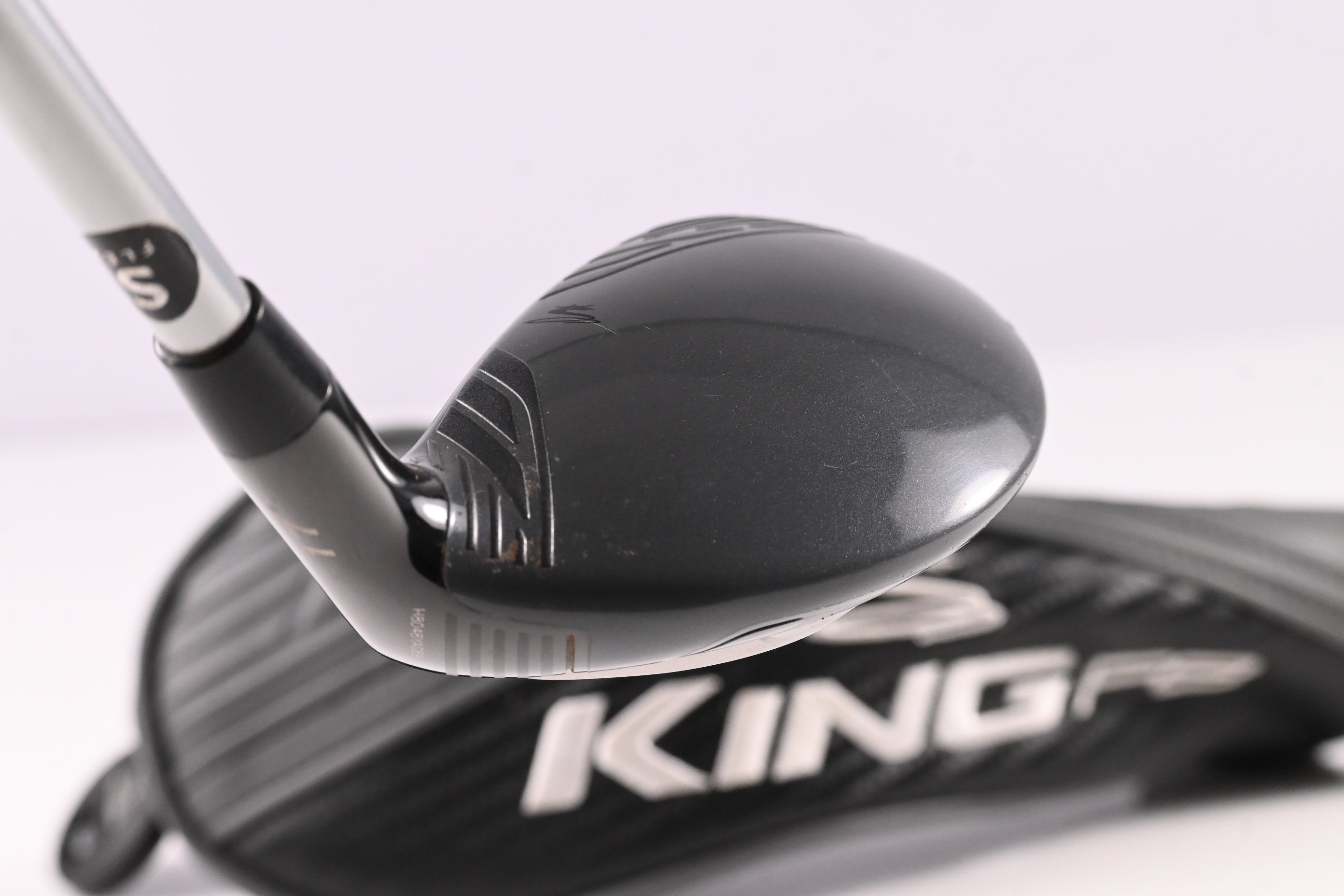 Cobra King F8 #2 Hybrid / 17 Degree / Stiff Flex Aldila Rogue Pro 75 Shaft
