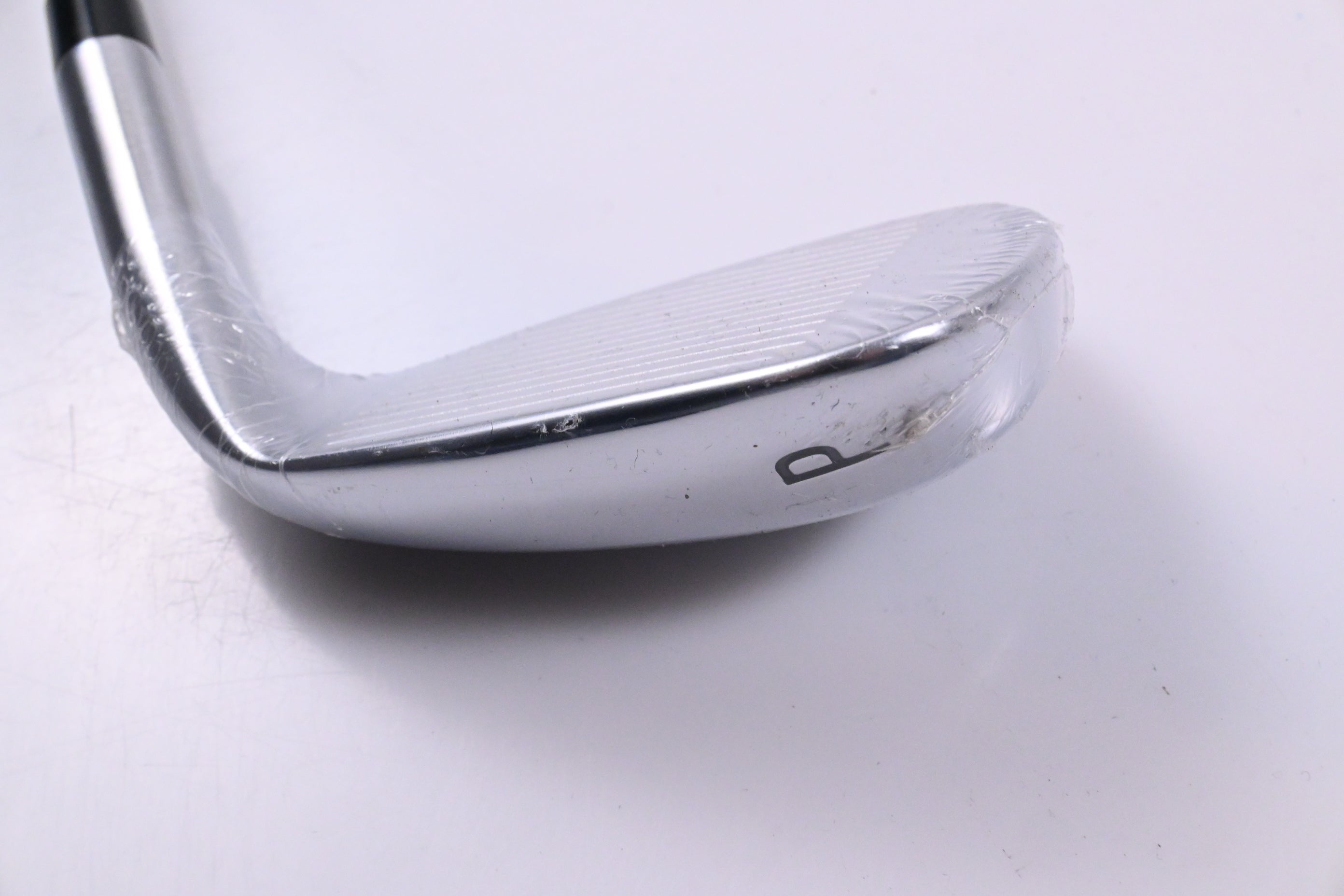 Left HAnd Taylormade Qi Max HL Pitching Wedge / 46 Degree / Senior Flex KBS Reax 50 Shaft