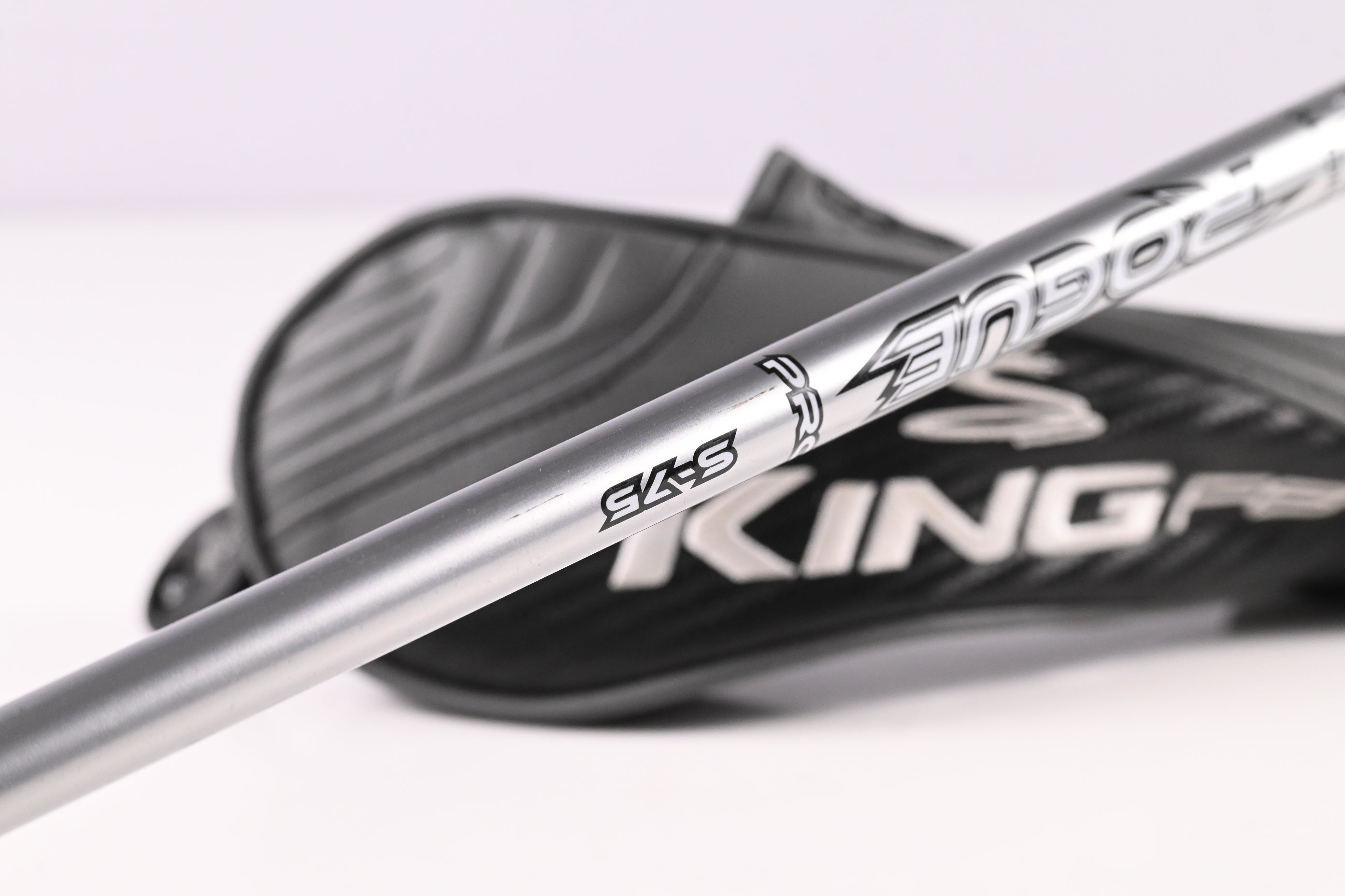 Cobra King F8 #2 Hybrid / 17 Degree / Stiff Flex Aldila Rogue Pro 75 Shaft