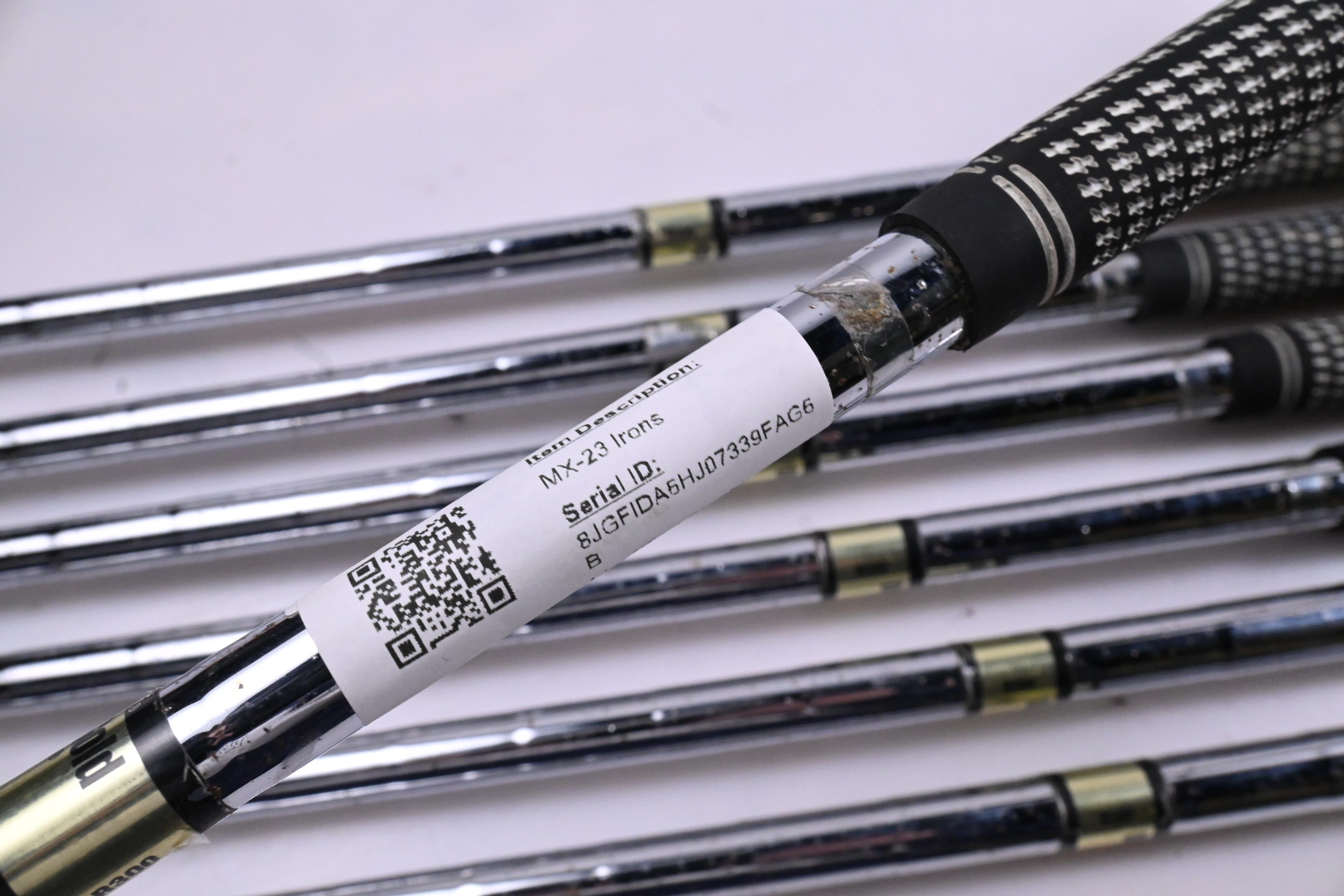Mizuno MX-23 Irons / 4-PW / Regular Flex Dynamic Gold Lite R300 Shafts