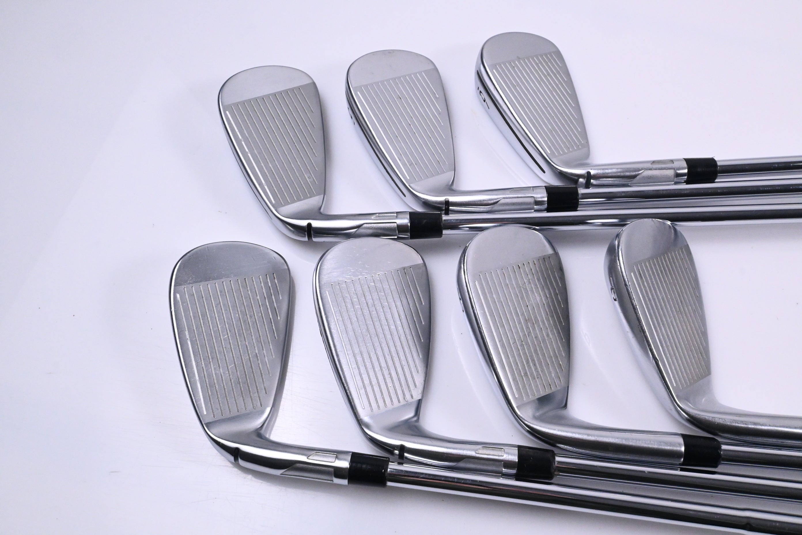 Taylormade Qi Irons / 4-PW / Stiff Flex Dynamic Gold MID 115 S300 Shafts