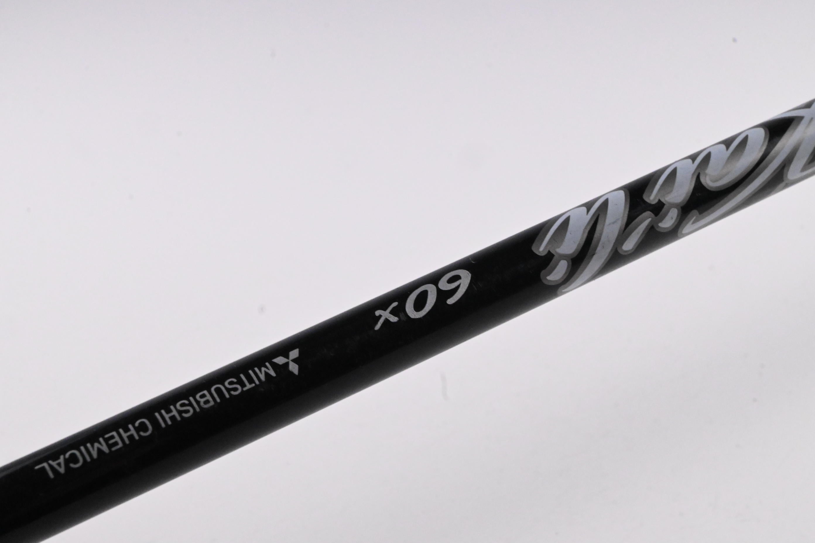 Taylormade Stealth Plus Driver / 10.5 Degree / X-Flex Kai'li White 60 Shaft