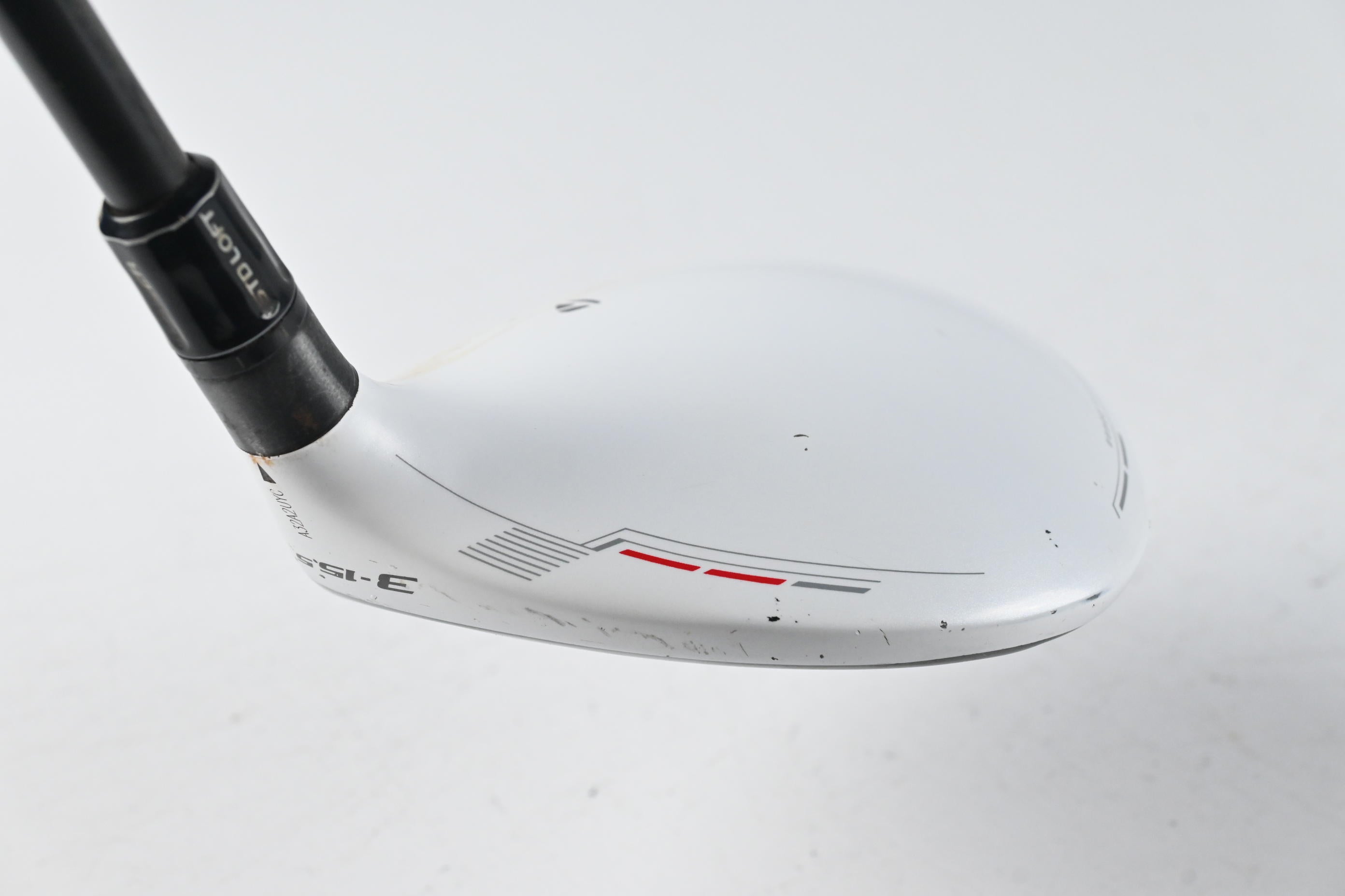 Taylormade R11 #3 Wood / 15.5 Degree / Stiff Flex Aldila RIP 70 Shaft