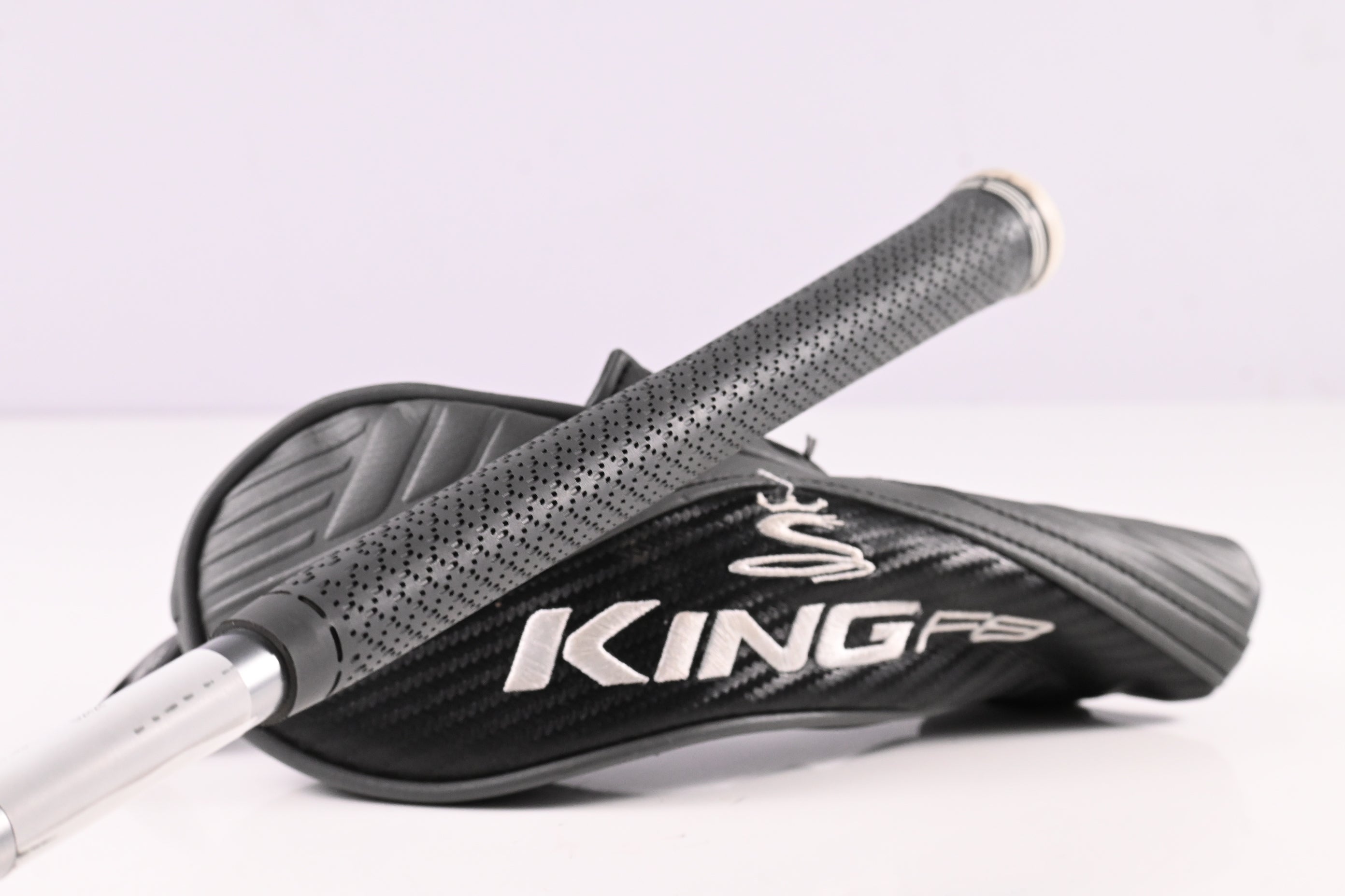 Cobra King F8 #2 Hybrid / 17 Degree / Stiff Flex Aldila Rogue Pro 75 Shaft