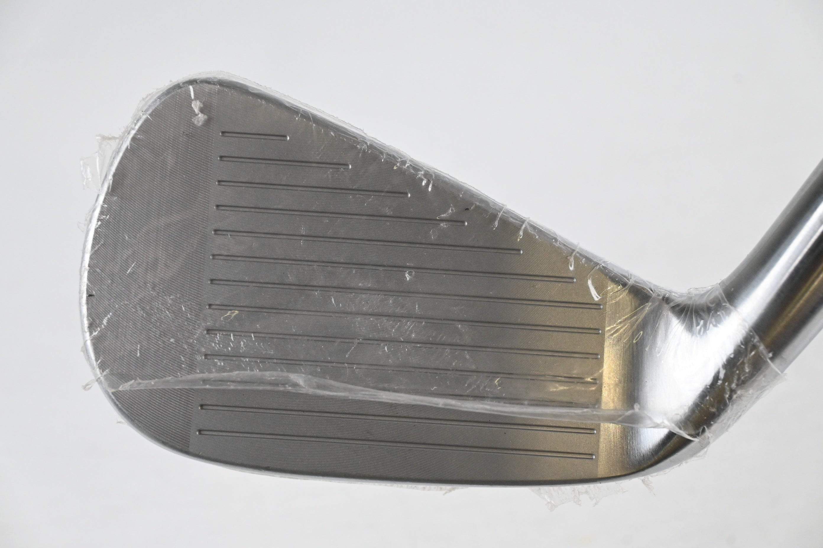 Taylormade P.7CB #4 Iron / 23 Degree / Stiff Flex Dynamic Gold S300 MID 115