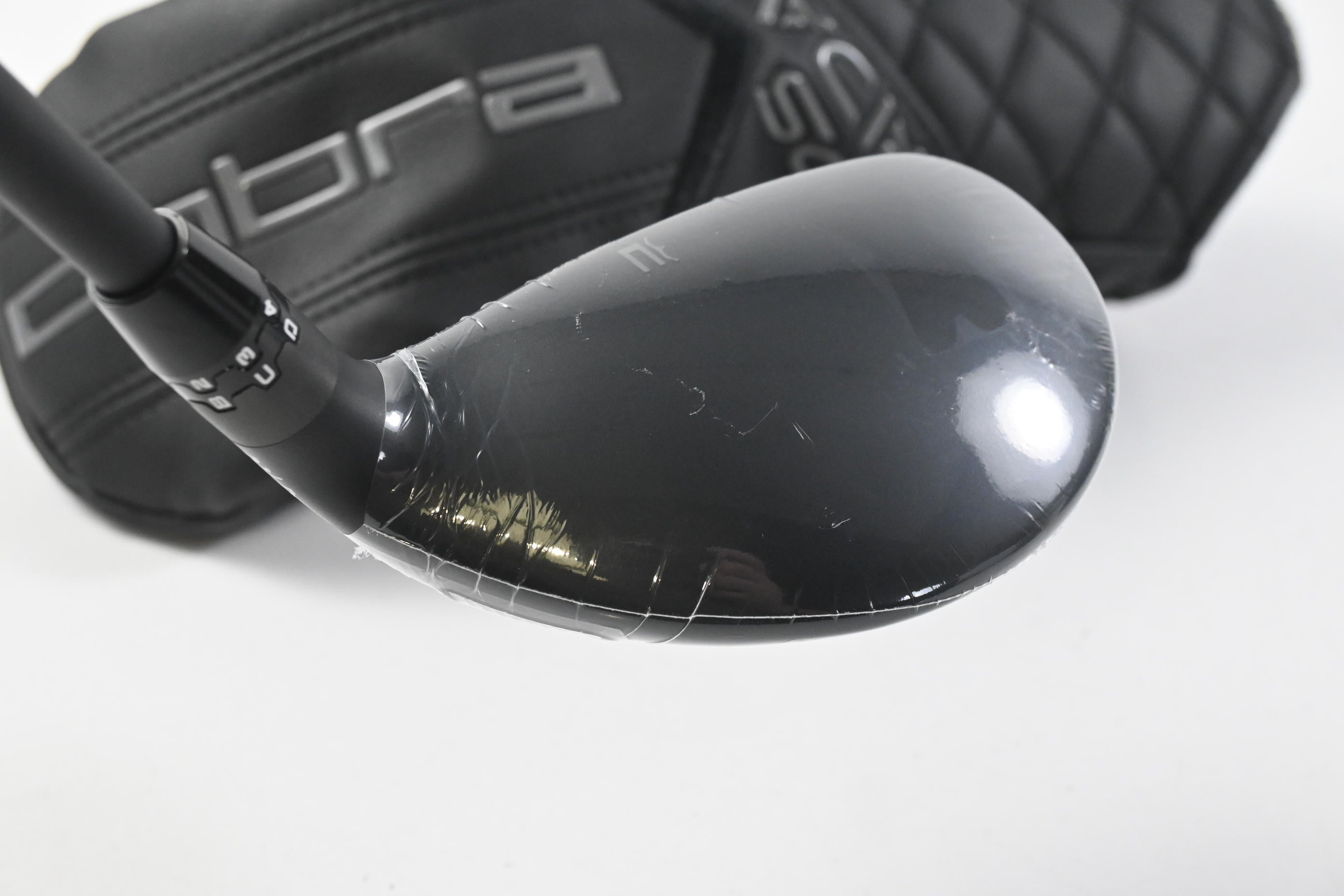 Cobra OPTM #4 Hybrid / 21 Degree / Stiff Flex MMT Black 80 Shaft