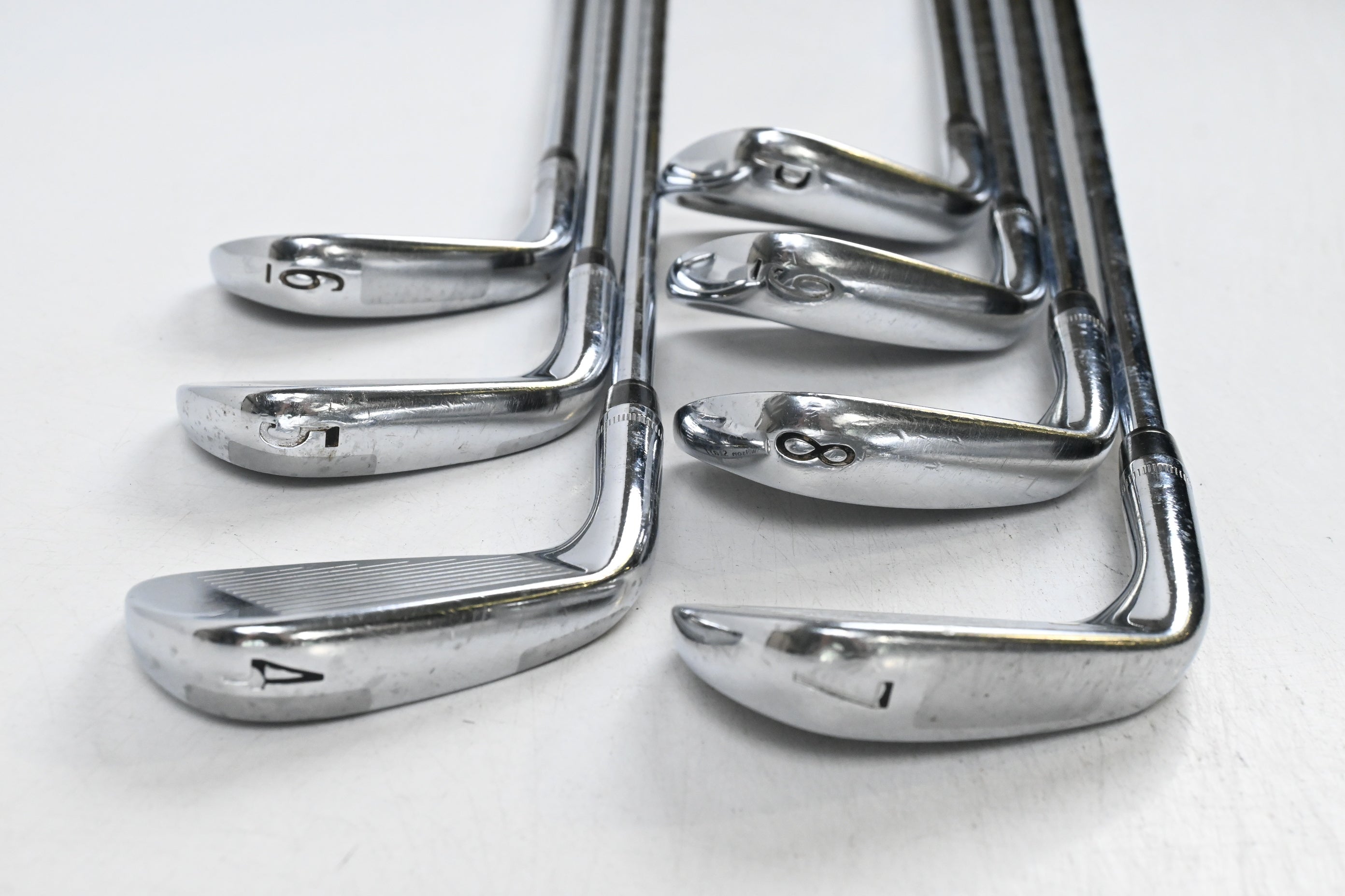 Wilson FG Tour V6 Irons / 4-PW / Stiff Flex KBS Tour 90 Shafts