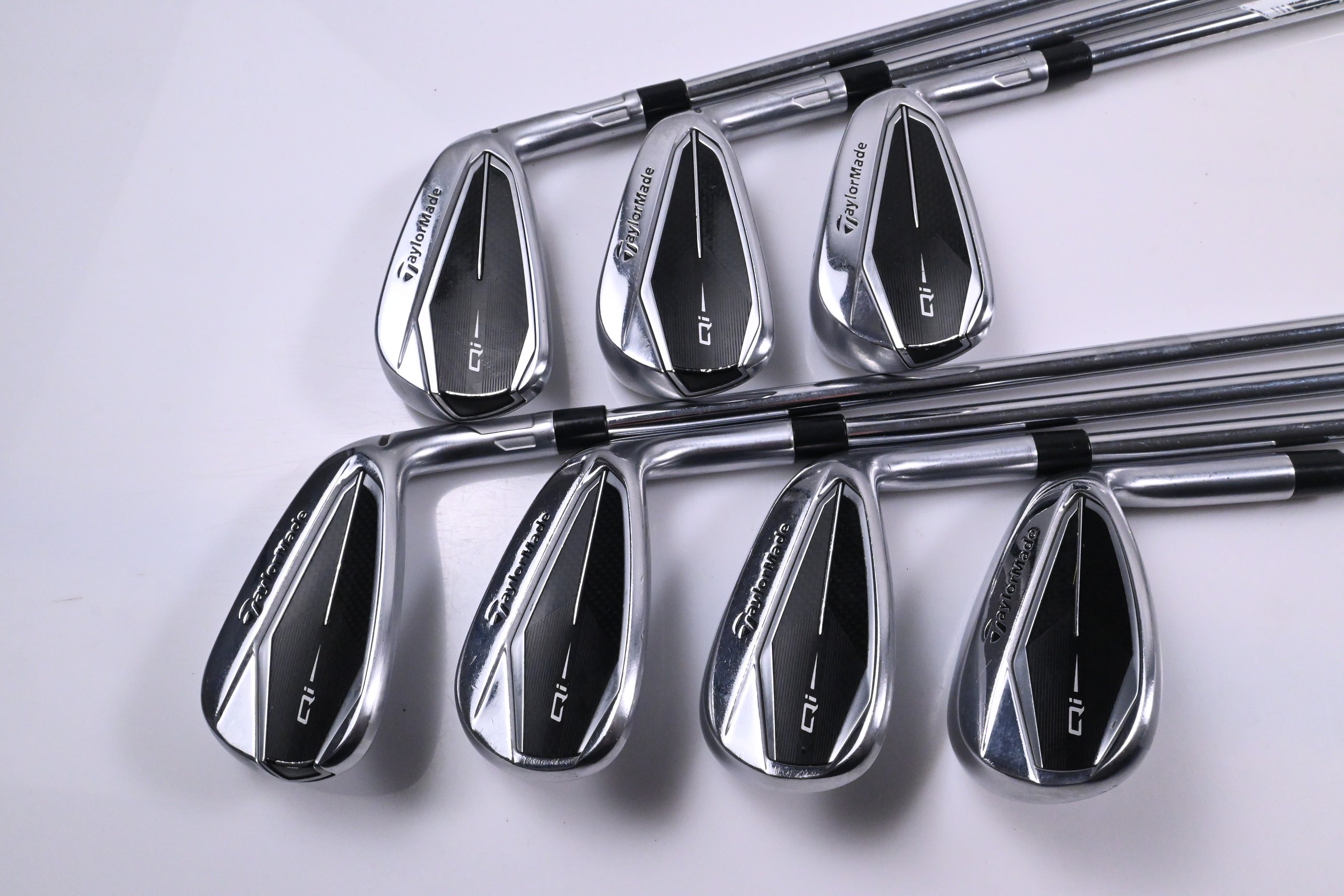 Taylormade Qi Irons / 5-PW+SW / Regular Flex KBS MAX MT 85 Shafts