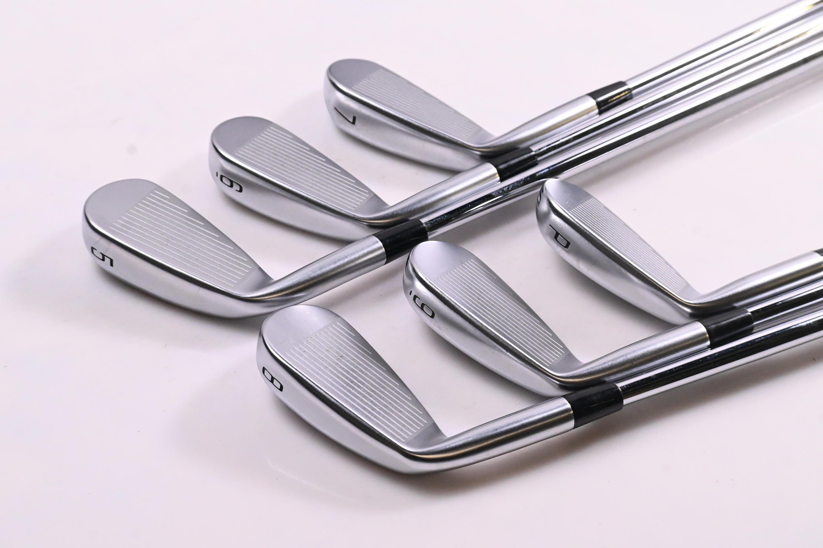 Mizuno JPX 925 Hot Metal Pro Irons / 5-PW / Stiff Flex Dynamic Gold 105 S300