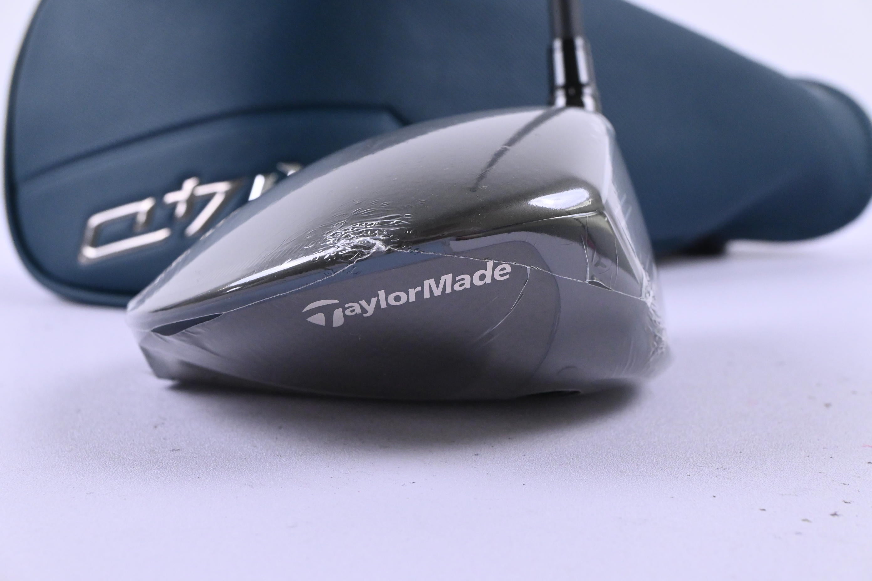 Taylormade Qi4D Driver / 10.5 Degree / Regular Flex REAX Blue 50 Shaft