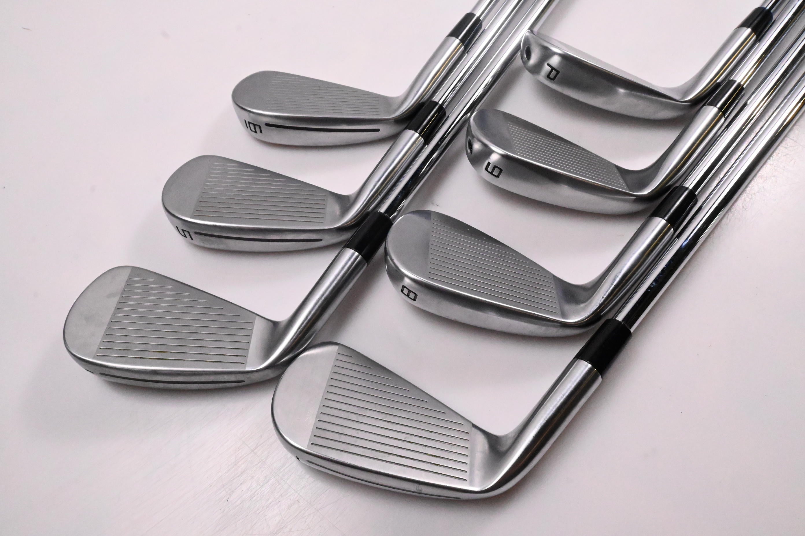 Taylormade P790 2025 Irons / 4-PW / Regular Plus Flex Project X Precision Shafts