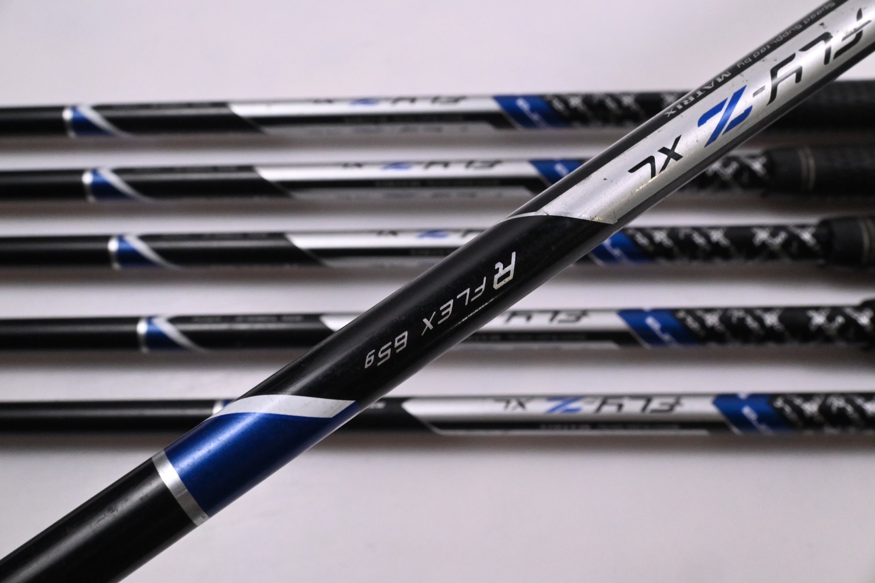 Left Hand Cobra Fly-Z XL Irons / 5-9i+SW / Regular Flex Cobra 65 Shafts