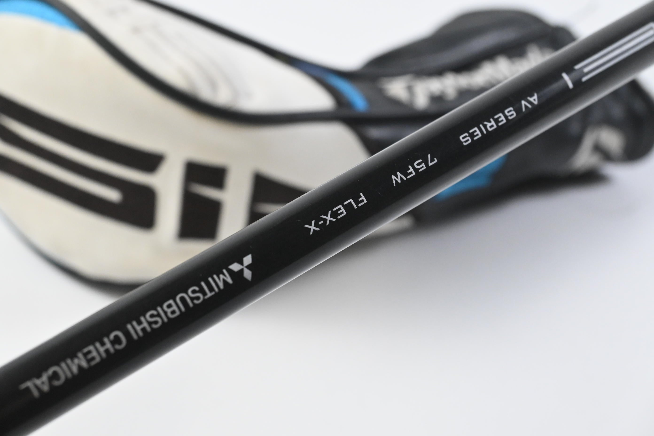 Taylormade SIM2 Ti Rocket #3 Wood / 13.5 Degree / X-Flex Tensei AV Raw Blue 75