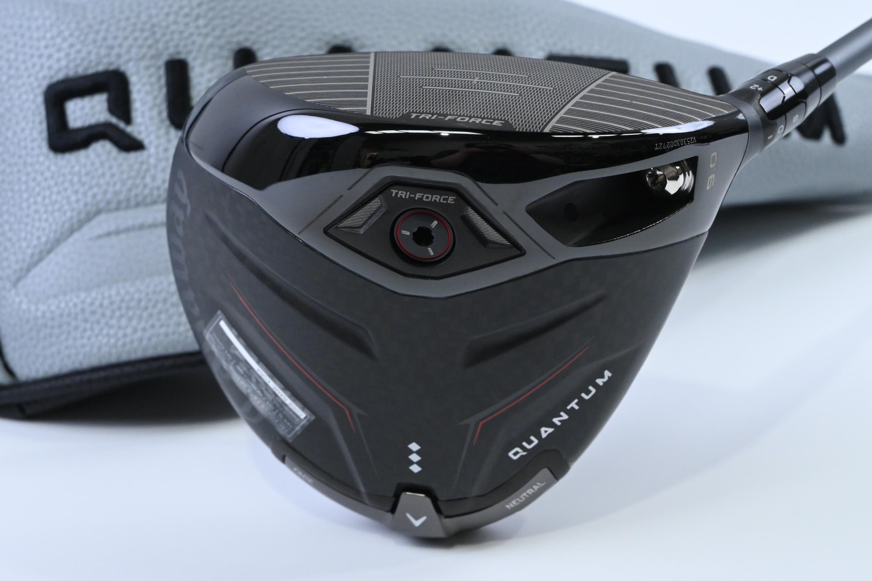 Callaway Quantum Triple Diamond Driver / 9 Degree / Regular Flex Denali Frost 50