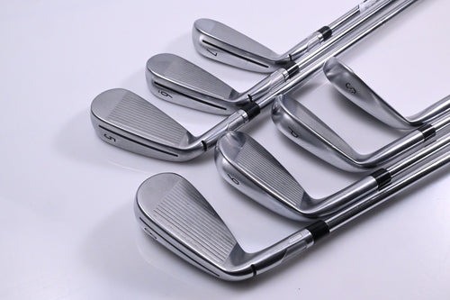 Taylormade Qi Irons / 5-PW+SW / Regular Flex KBS MAX MT 85 Shafts
