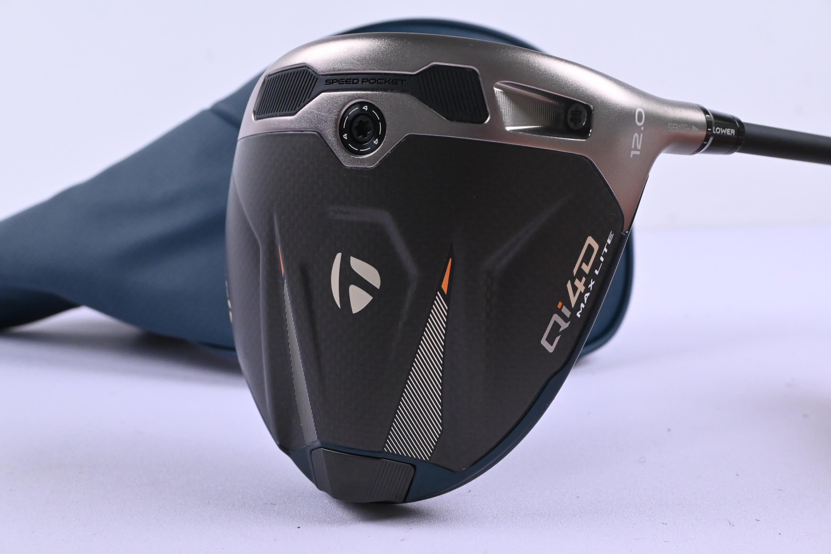 Taylormade Qi4D Max Lite Driver / 12 Degree / Regular Flex Reax 50 Shaft