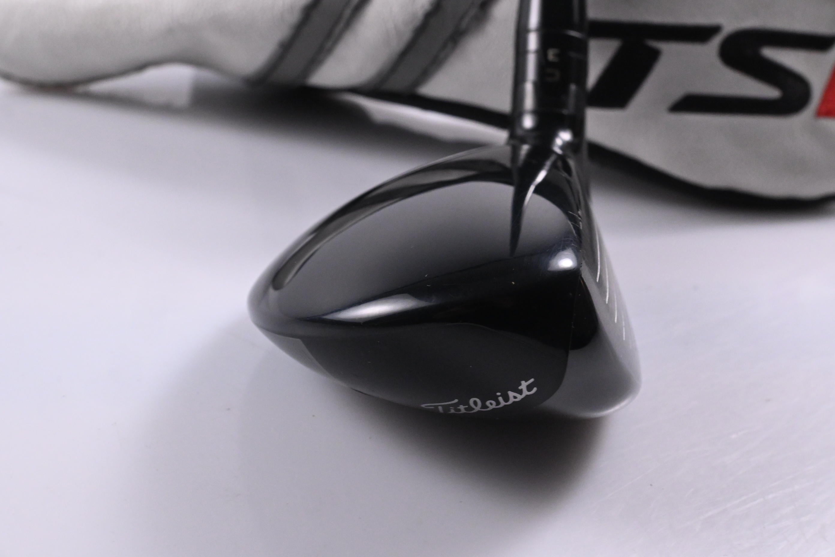 Titleist TSi2 #5 Hybrid / 24 Degree / X-Flex HZRDUS RDX Smoke Black 80 Shaft