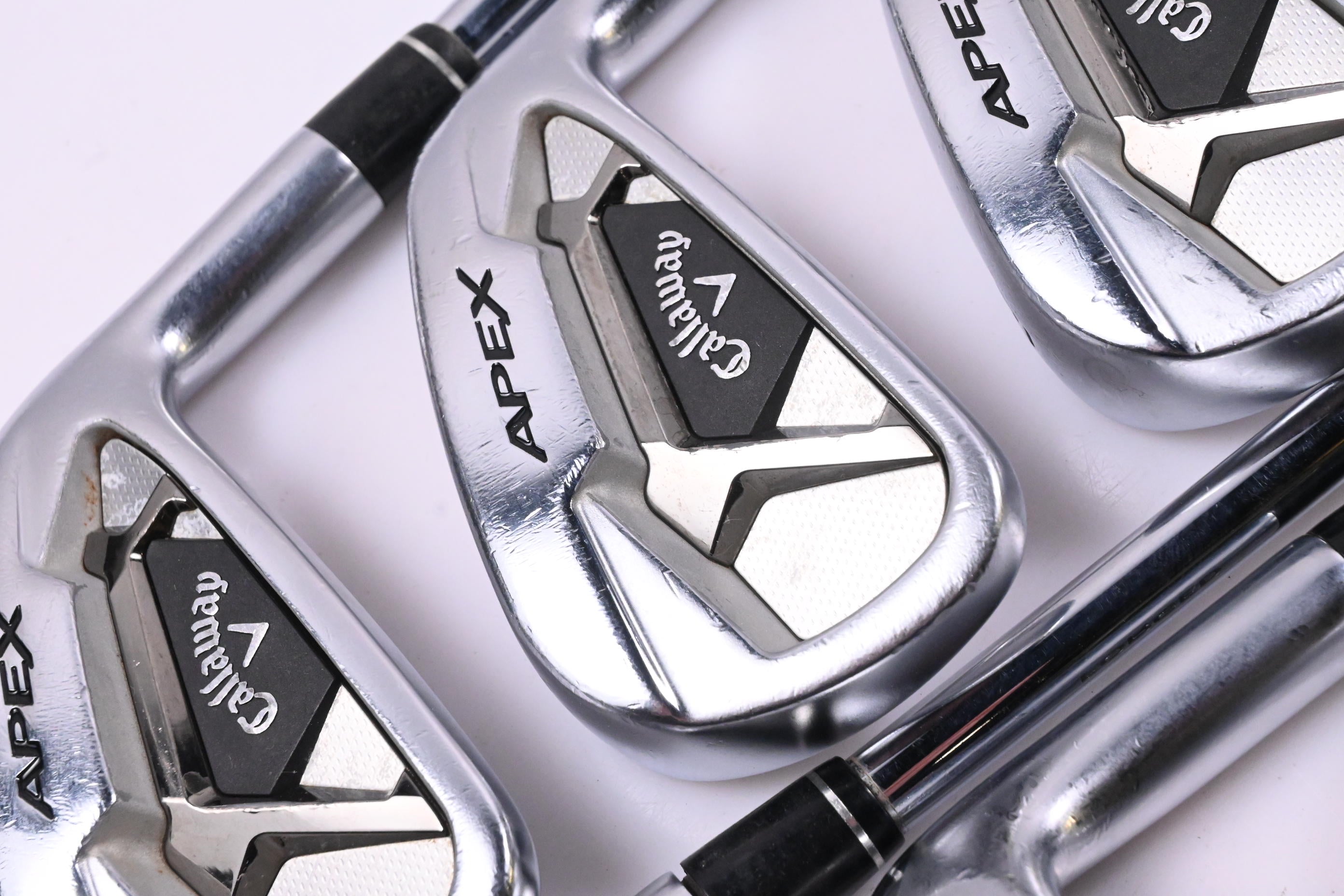 Callaway Apex 21 Irons / 4-PW+GW / Regular Flex Elevate MPH 85 Shafts