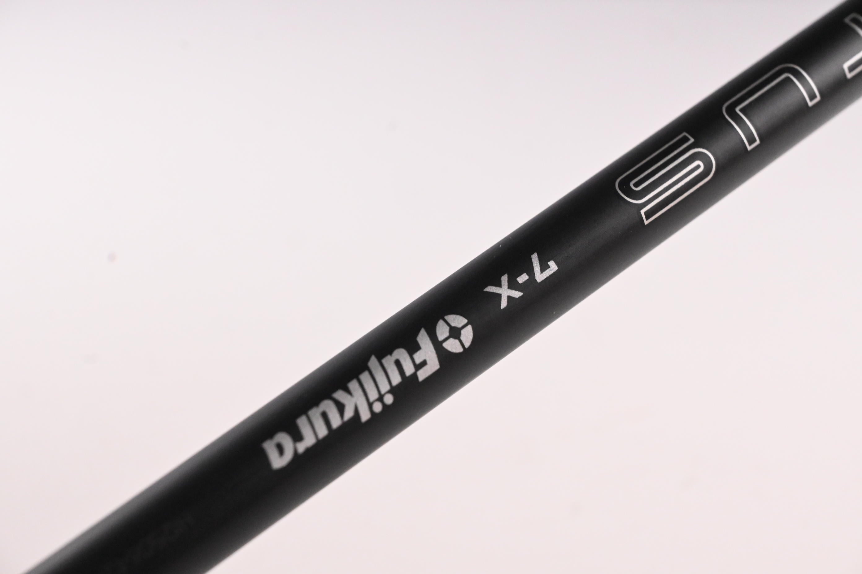 Titleist GT2 #3 Wood / 15 Degree / X-Flex Ventus Velcore Black 7 Shaft