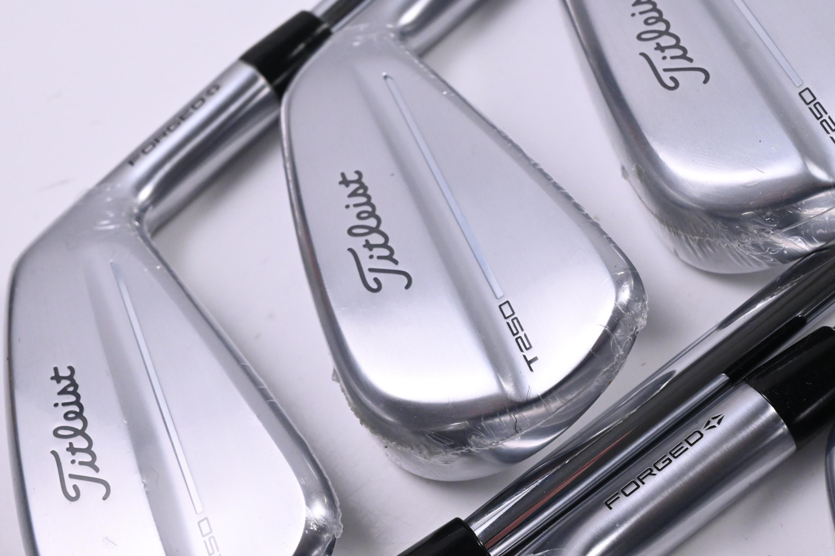 Titleist T250 2025 Irons / 5-PW+48° / Regular Flex AMT Black Shafts