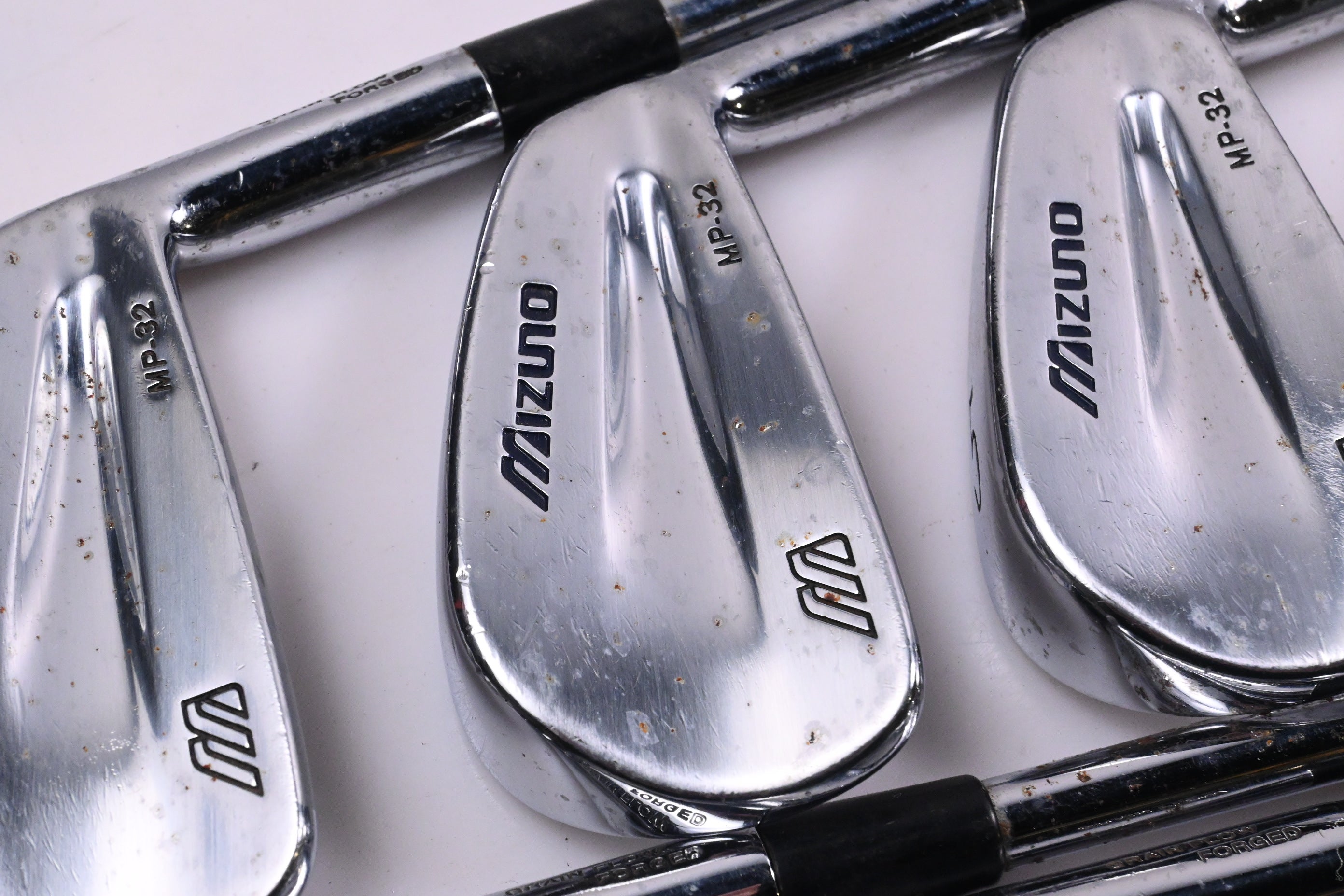 Mizuno MP-32 Irons / 3-PW / Stiff Flex True Temper Dynamic Gold S300 Shaft