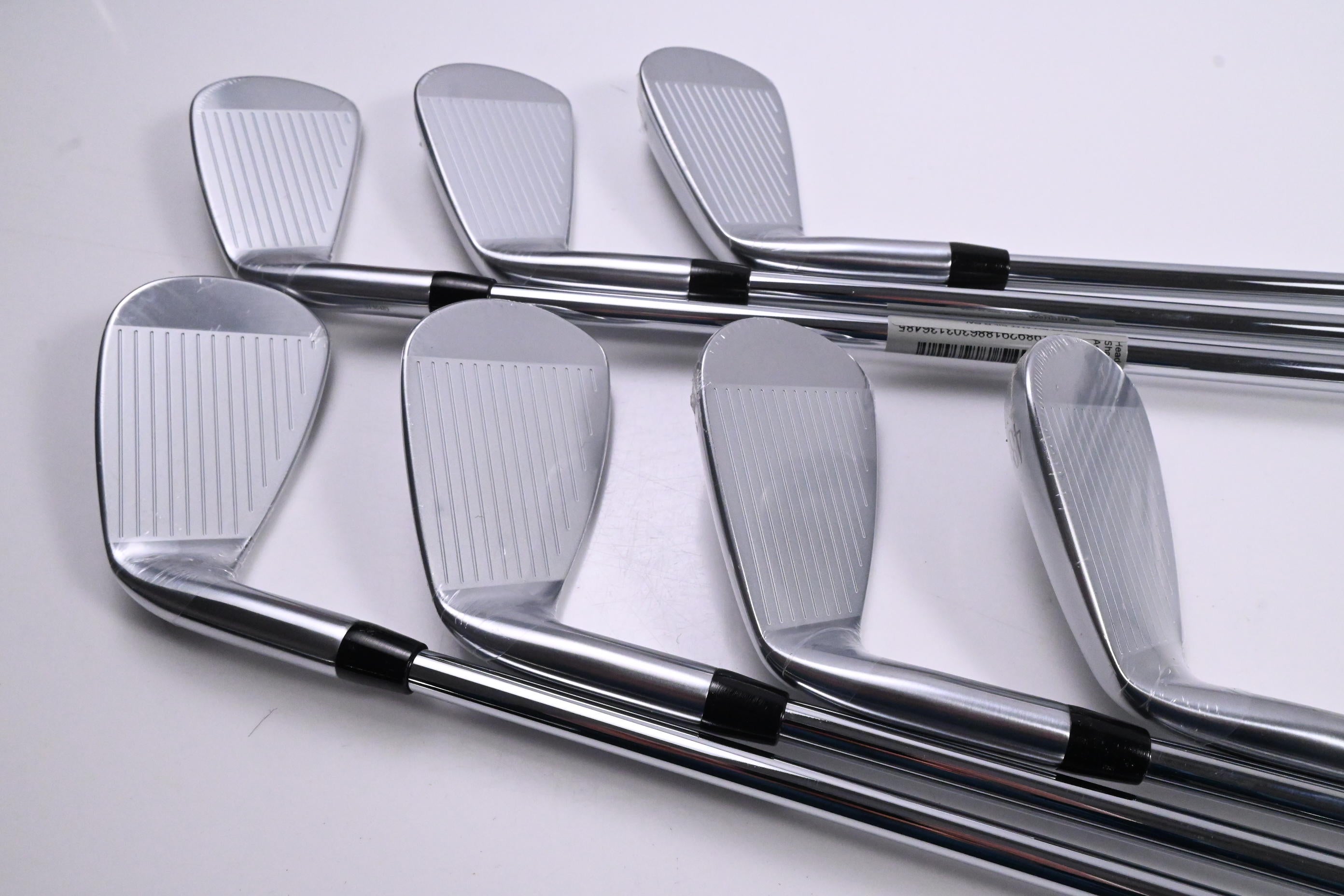 Titleist T250 2025 Irons / 5-PW+48° / Regular Flex AMT Black Shafts