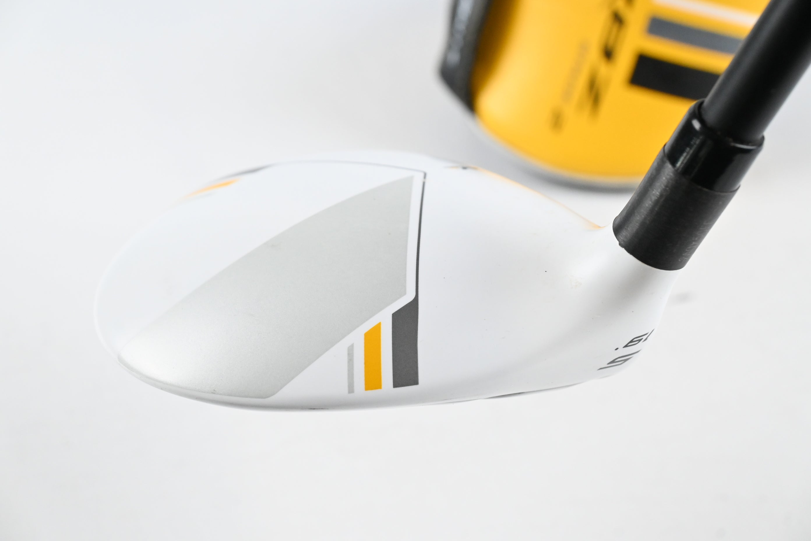 Left Hand Taylormade RBZ Stage 2 #5 Wood / 19 Degree / Regular Flex Rocketfuel 60