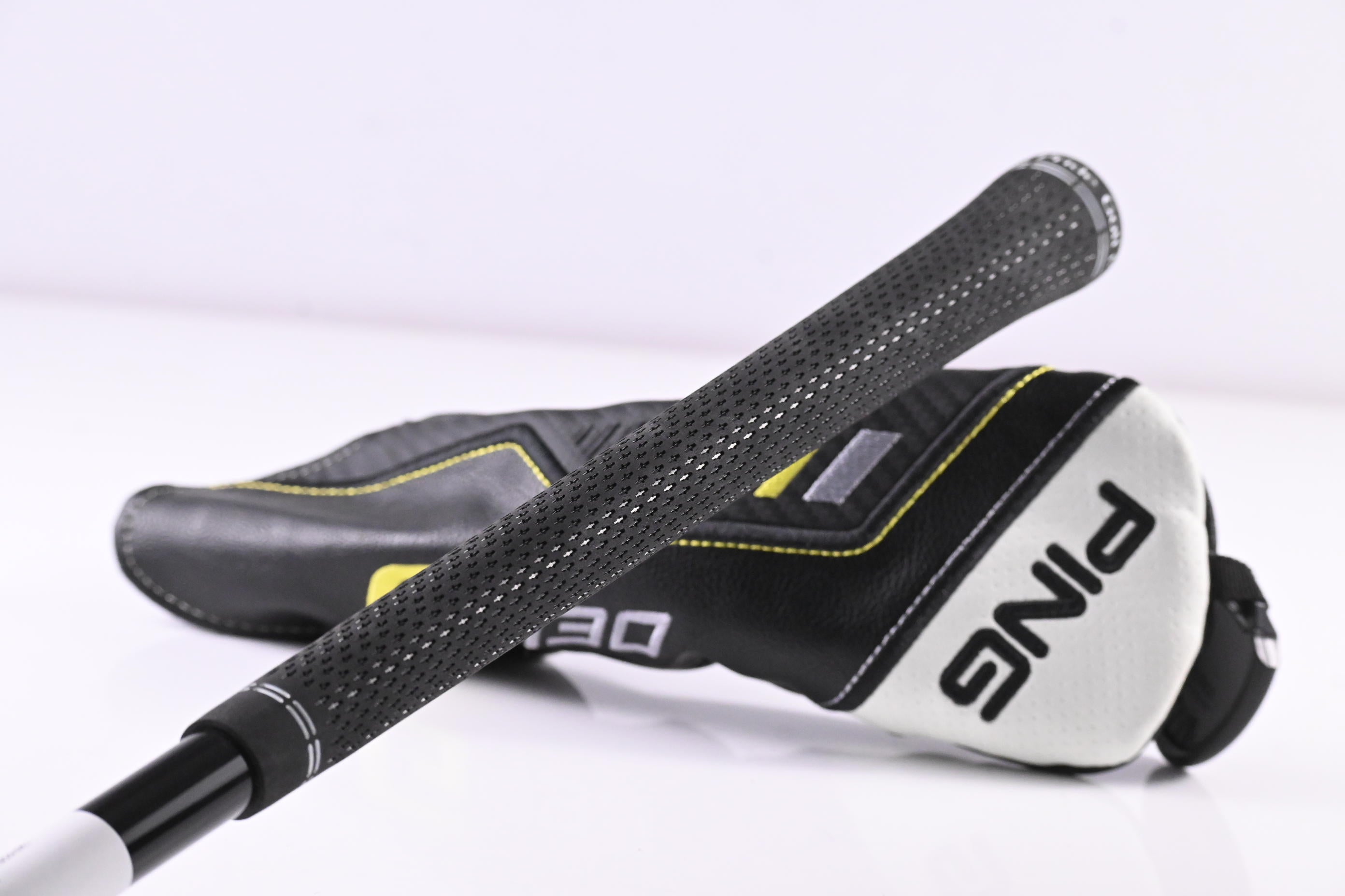 Ping G430 #4 Hybrid / 22 Degree / Stiff Flex Ping Alta CB Black 70 Shaft