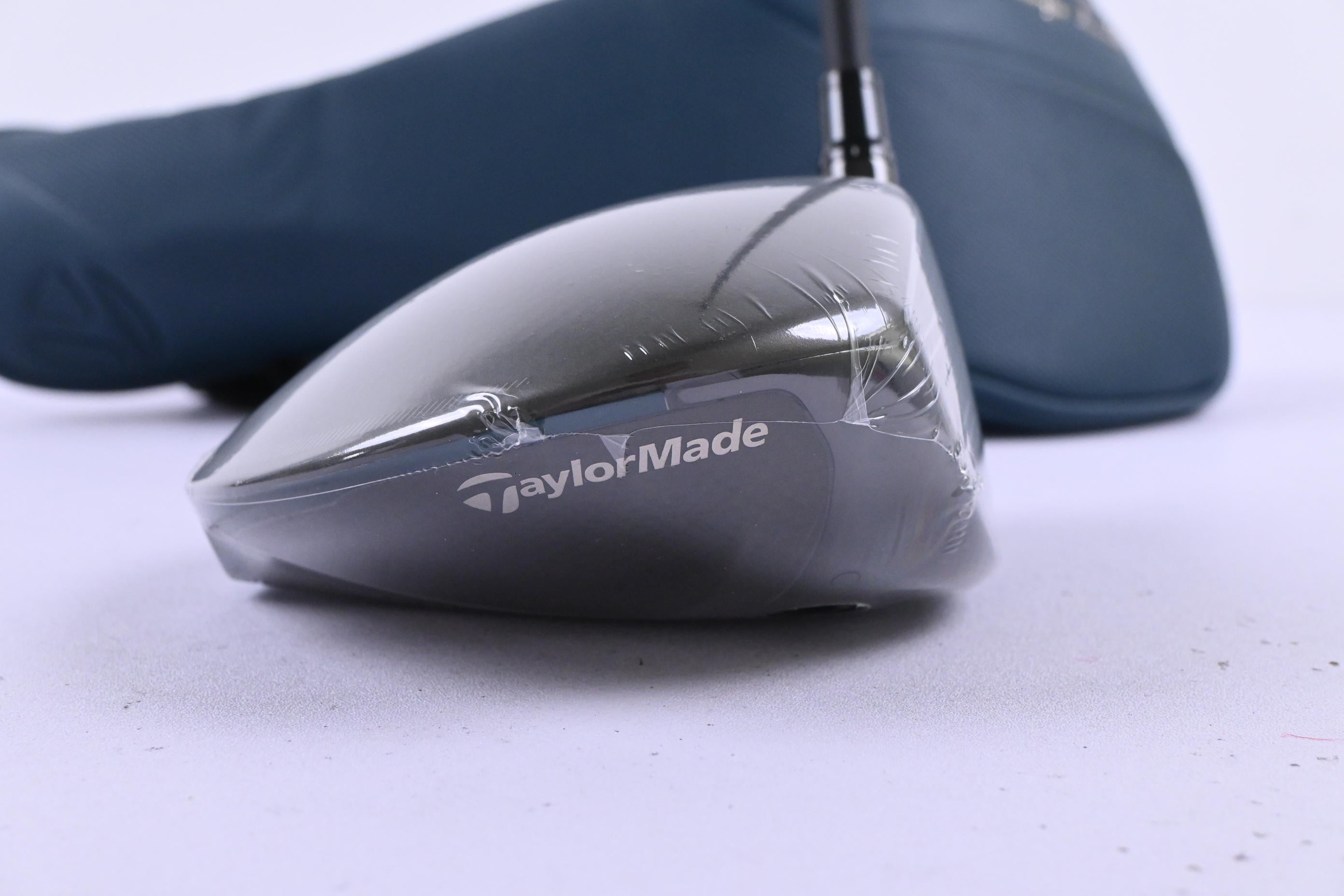 Taylormade Qi4D Driver / 9 Degree / Stiff Flex REAX Blue 50 Shaft