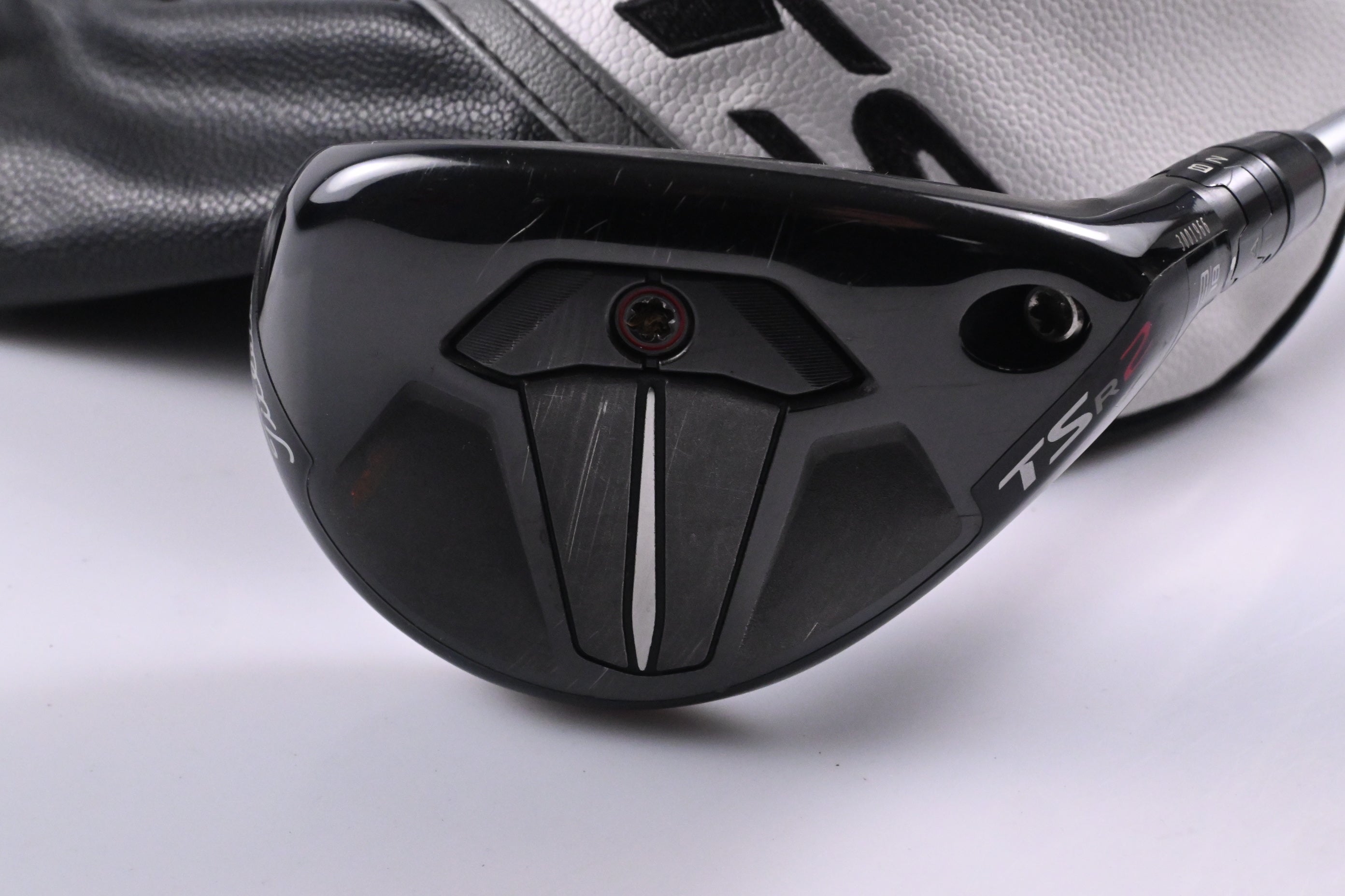 Titleist TSR2 #3 Hybrid / 18 Degree / Regular Flex Fujikura Air Speeder 50 Shaft