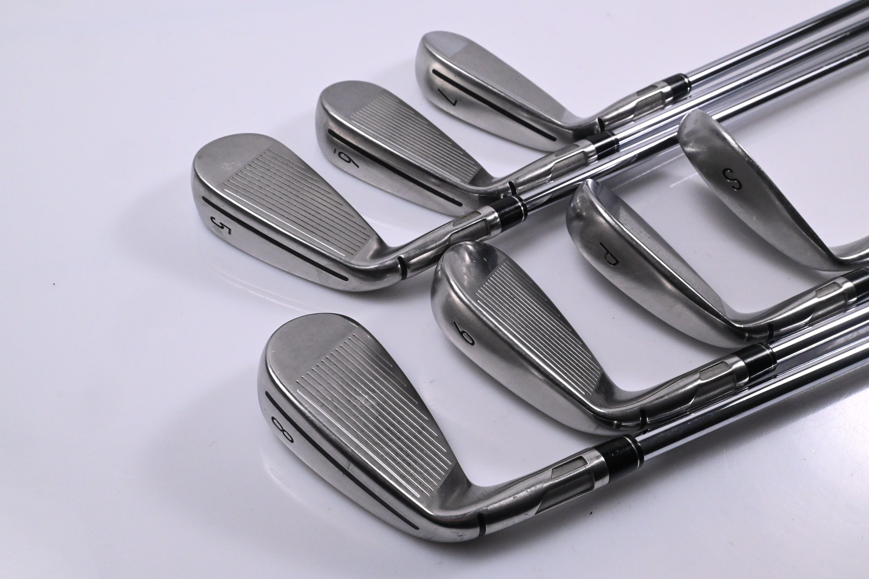 Taylormade Stealth Irons / 5-PW+SW / Regular Flex KBS MAX MT 85 Shafts