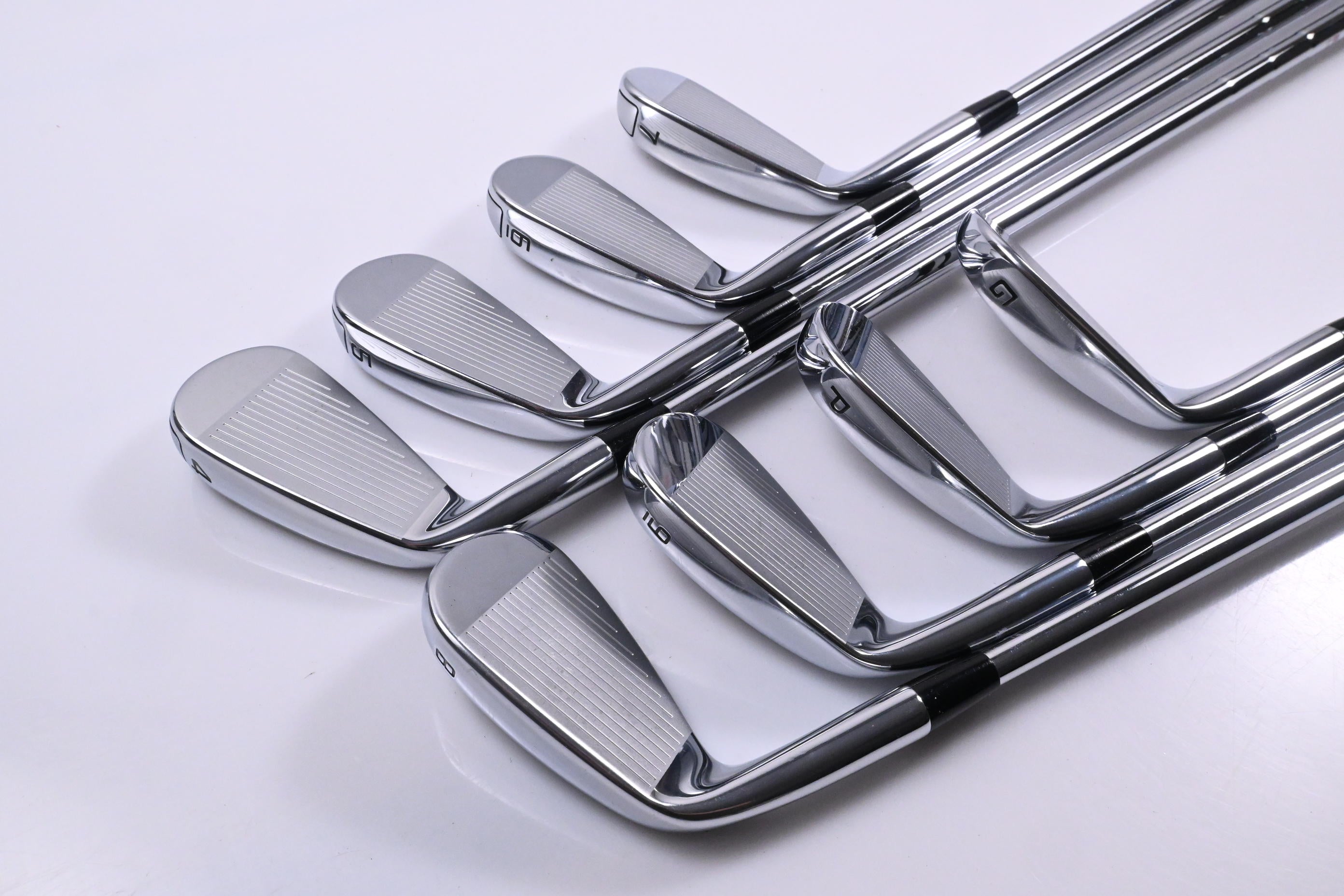 Cobra King Tour 2020 Irons / 4-PW+GW / Regular Flex N.S.Pro Modus³ Tour 105