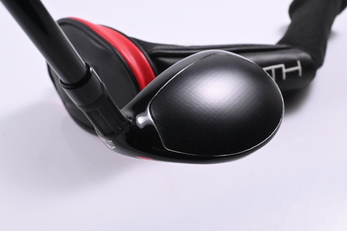 Taylormade Stealth #4 Hybrid / 22 Degree / Stiff Flex Fujikura Ventus Red 7 Shaft