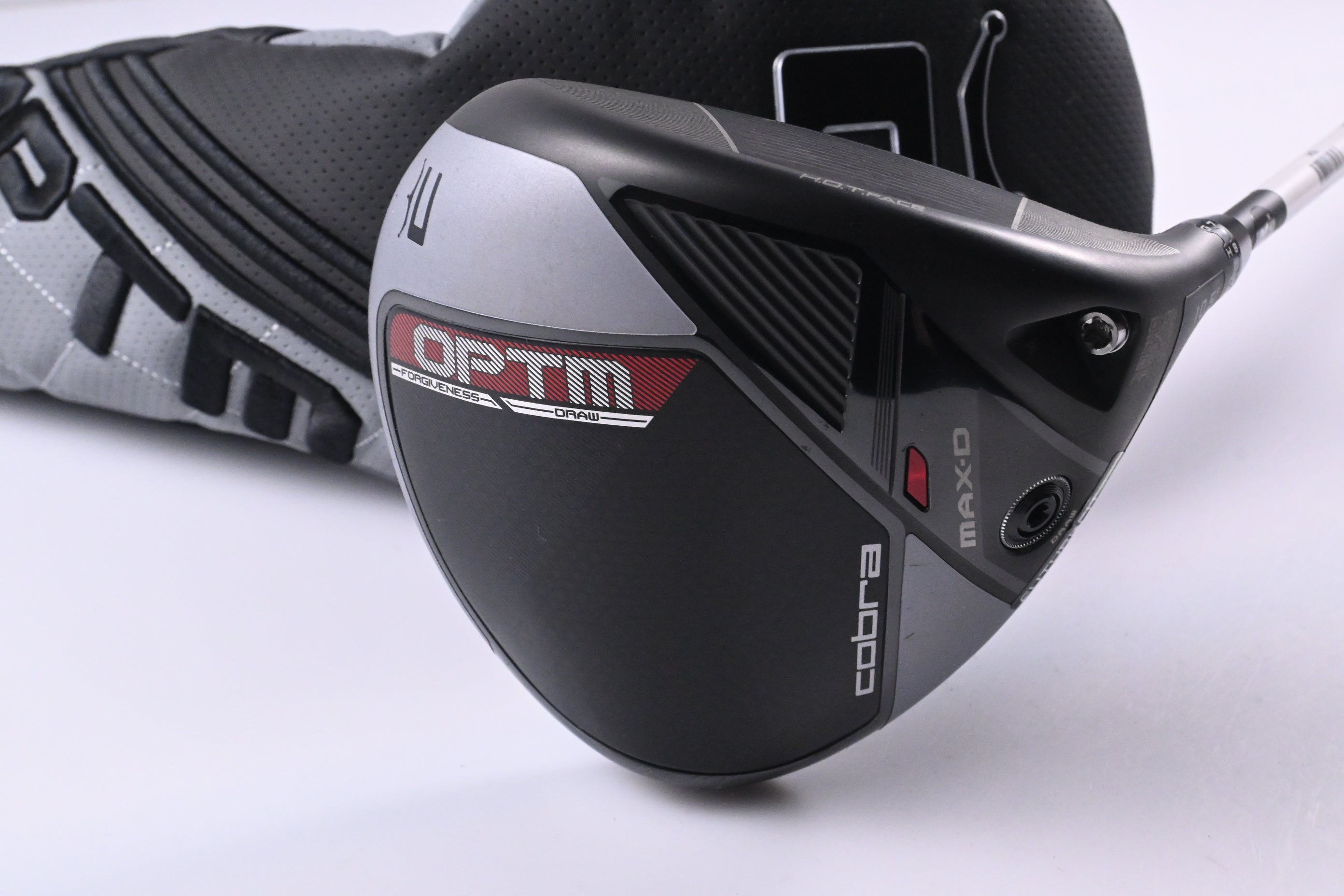 Cobra OPTM MAX-D Driver / 10.5 Degree / Regular Flex Kai`li Dark Waves Red 50
