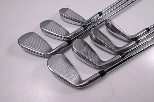 Cobra Fly-Z Irons / 4-PW / Regular Flex Cobra Shafts